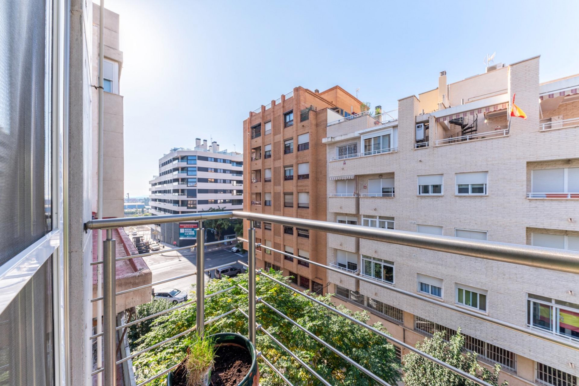 Brukt - Apartment -
Alicante - Benalua