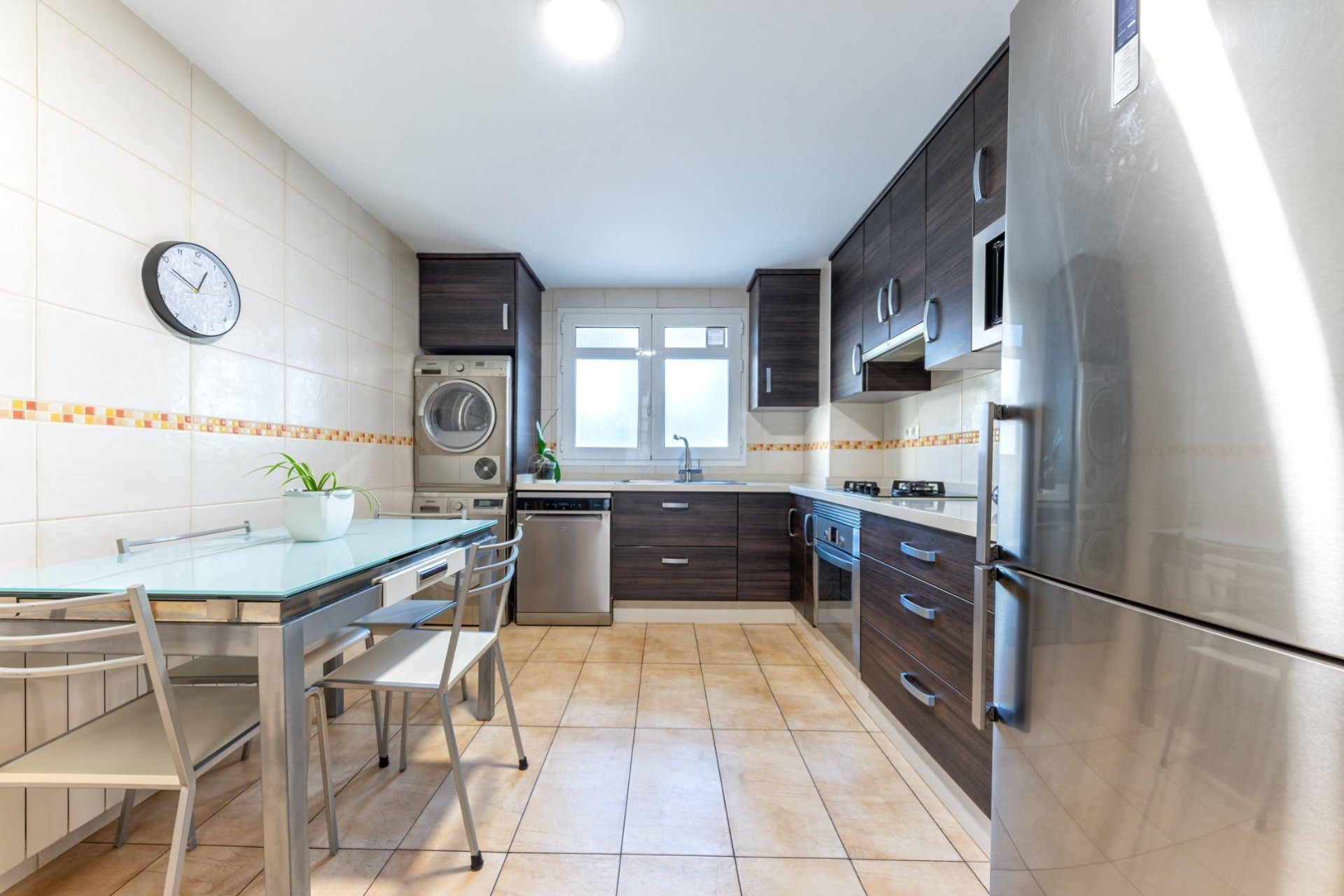 Brukt - Apartment -
Alicante - Benalua