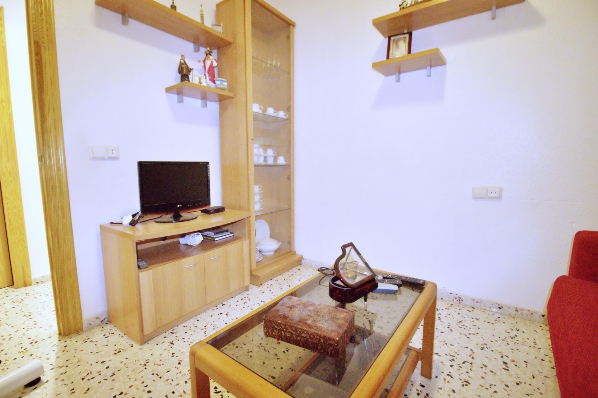 Brukt - Apartment -
Alicante - Benalua
