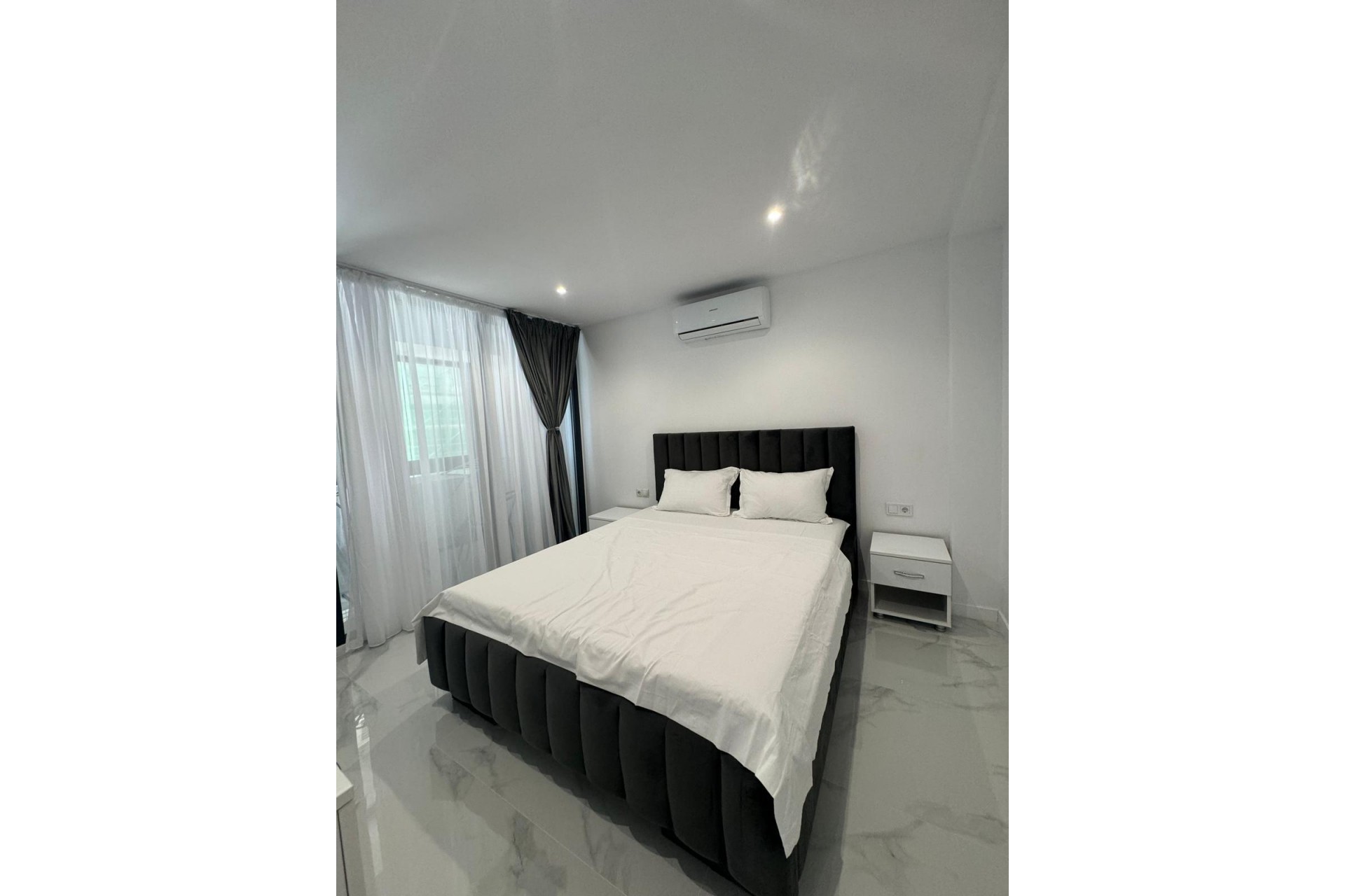 Brukt - Apartment -
Alicante - Centro