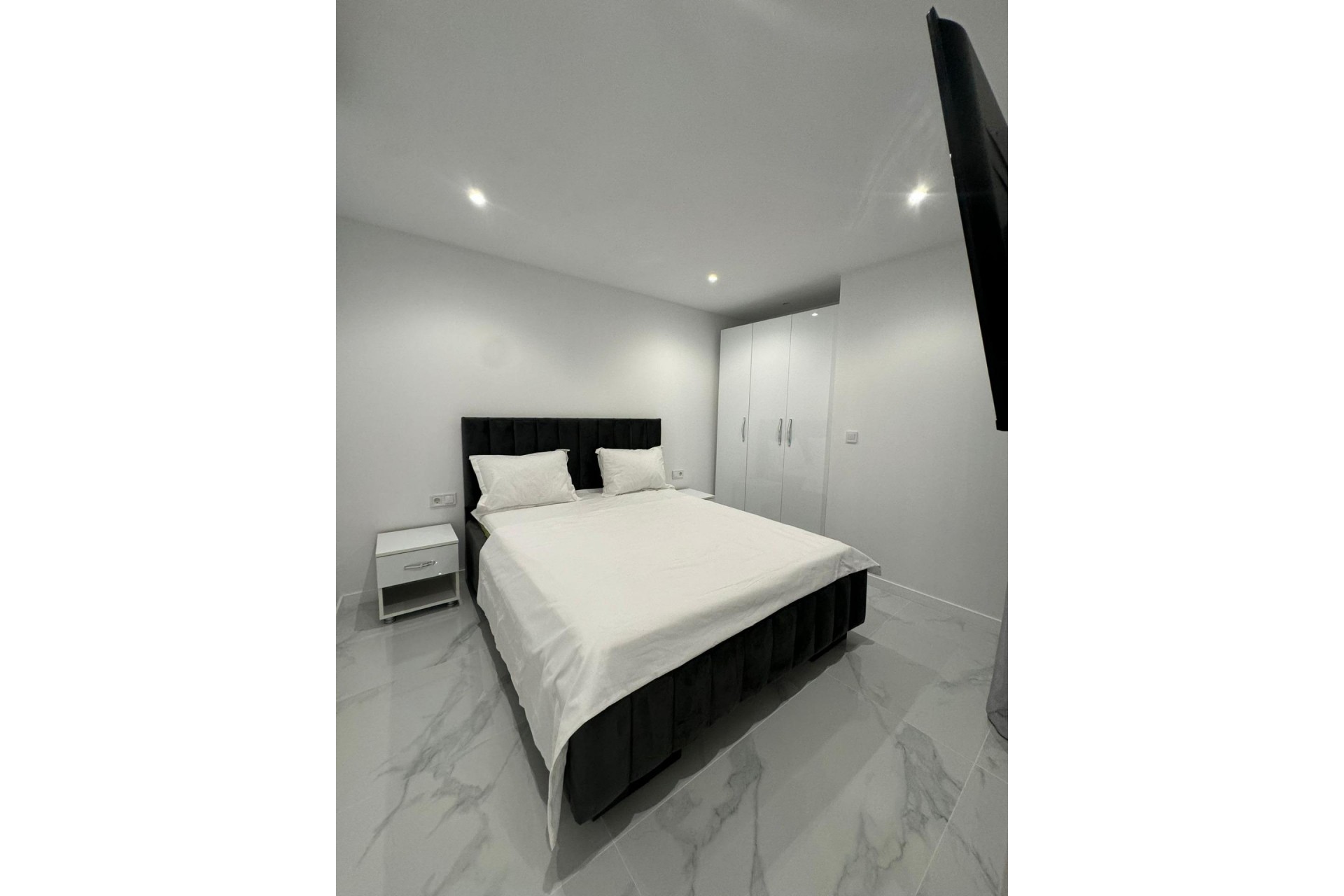 Brukt - Apartment -
Alicante - Centro