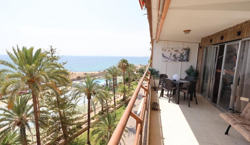 Brukt - Apartment -
Alicante - Costa Blanca