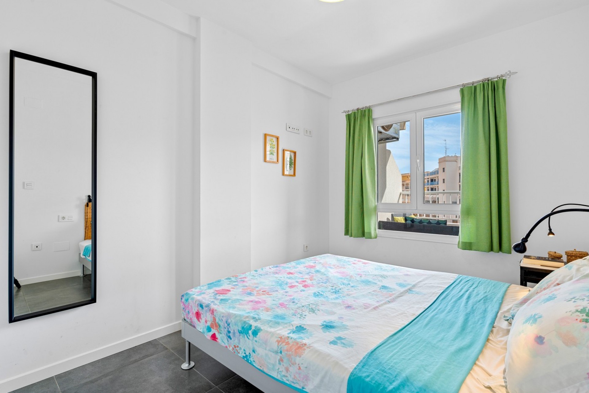 Brukt - Apartment -
Alicante - Costa Blanca