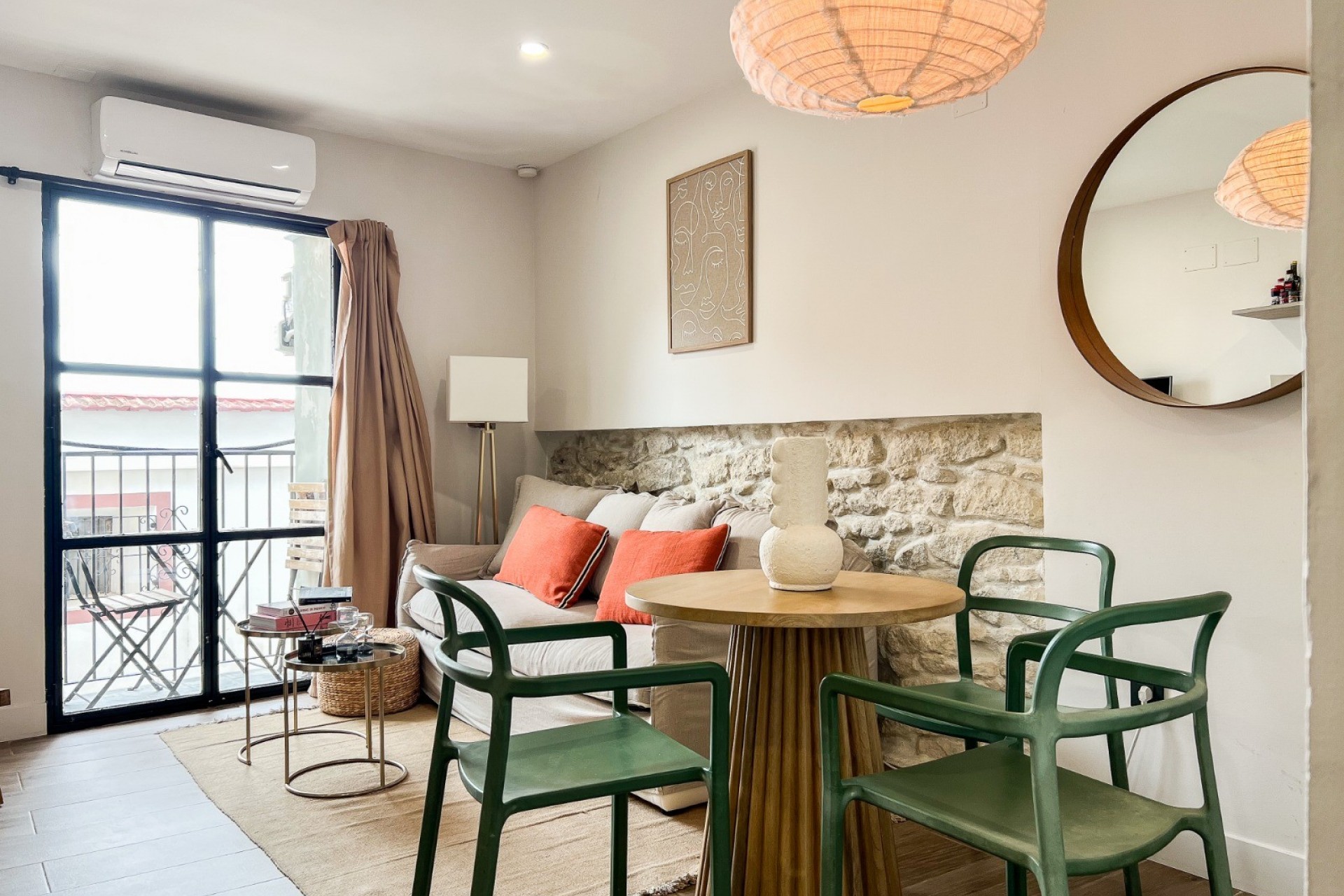 Brukt - Apartment -
Alicante - Costa Blanca