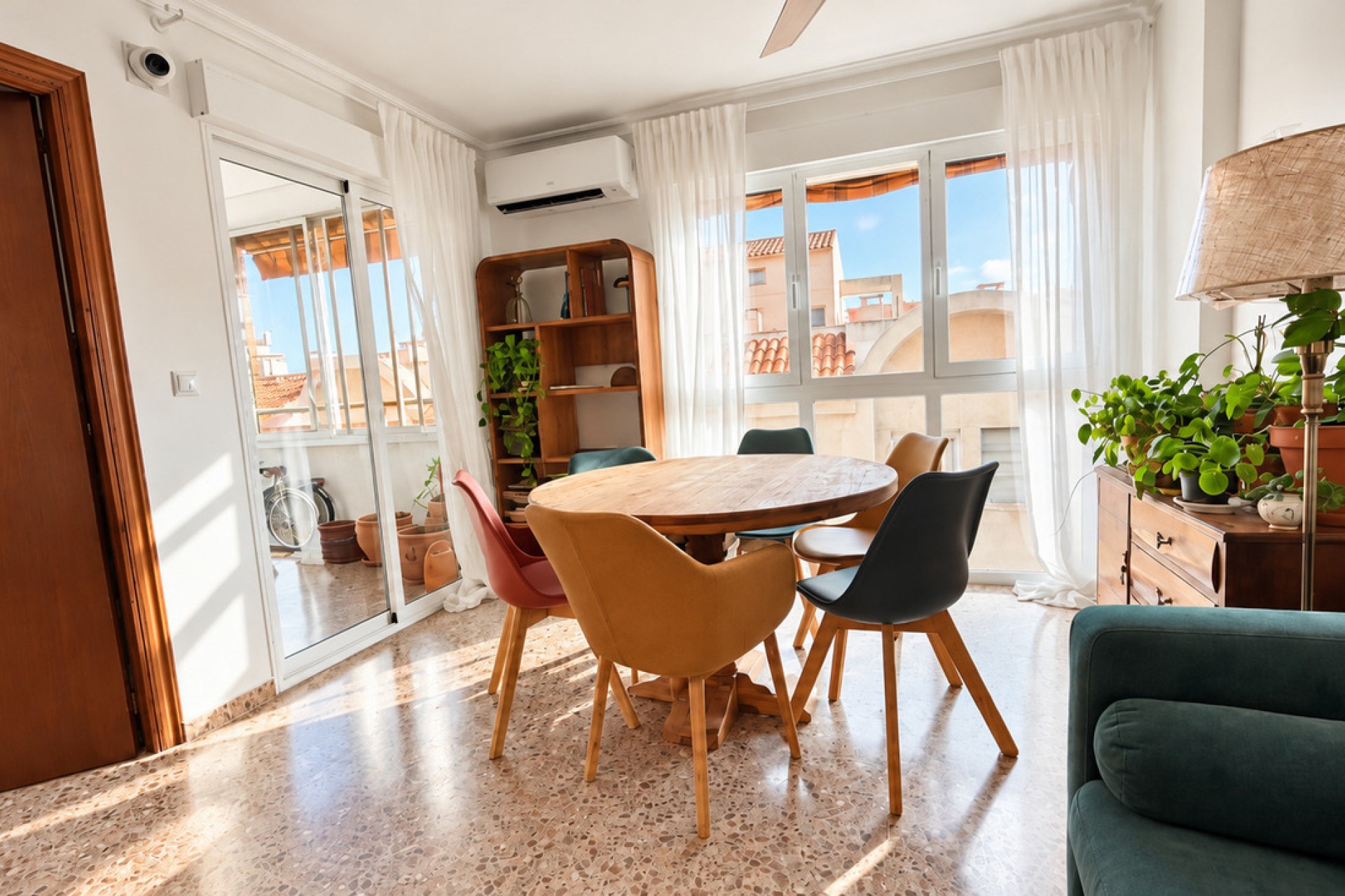 Brukt - Apartment -
Alicante - Costa Blanca