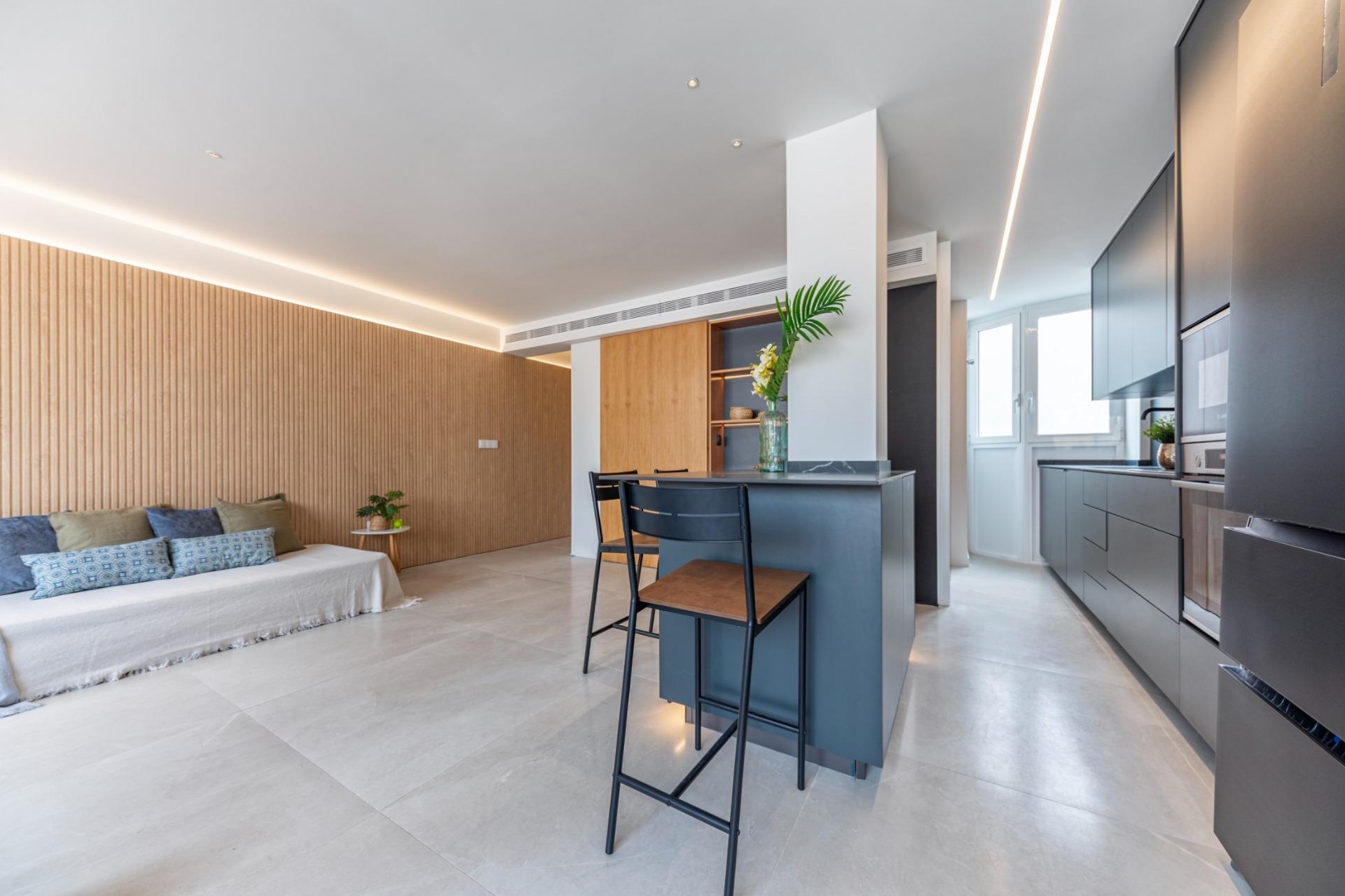 Brukt - Apartment -
Alicante - Ensanche - Diputación