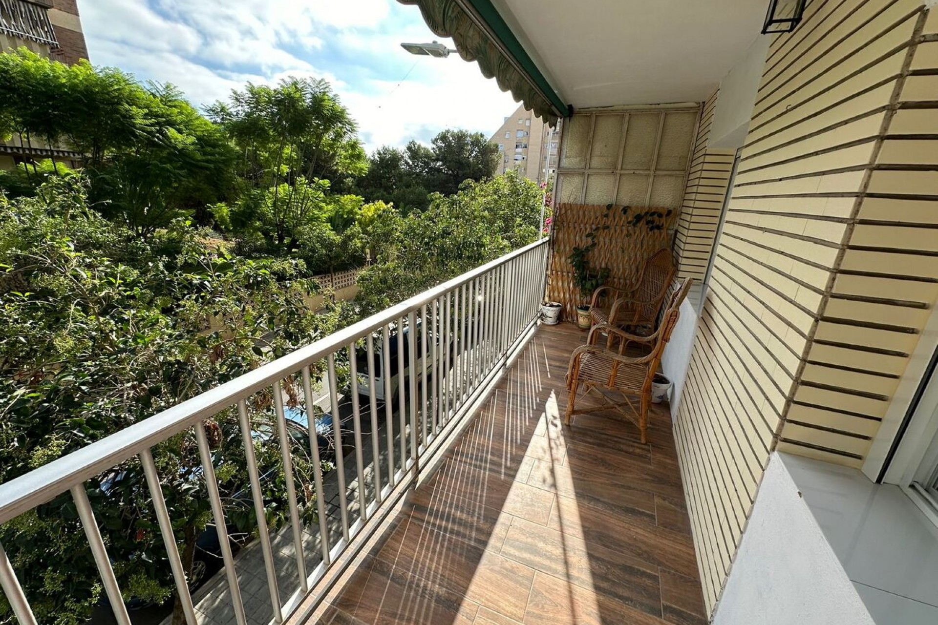 Brukt - Apartment -
Alicante - Pla Del Bon Repos
