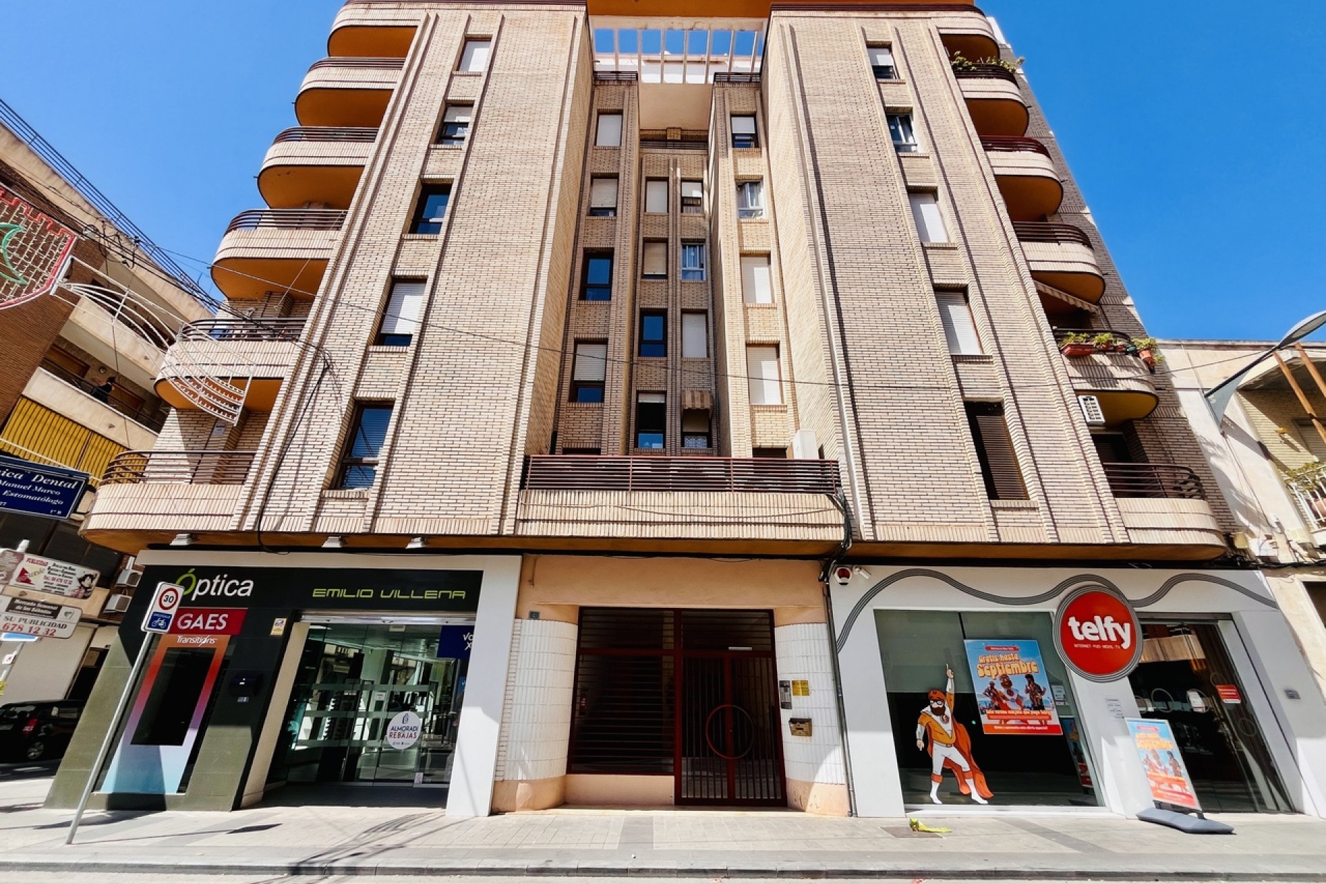 Brukt - Apartment -
Almoradí - Inland
