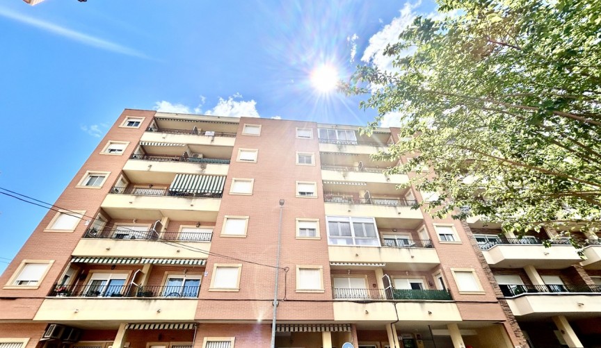 Brukt - Apartment -
Almoradí - Inland