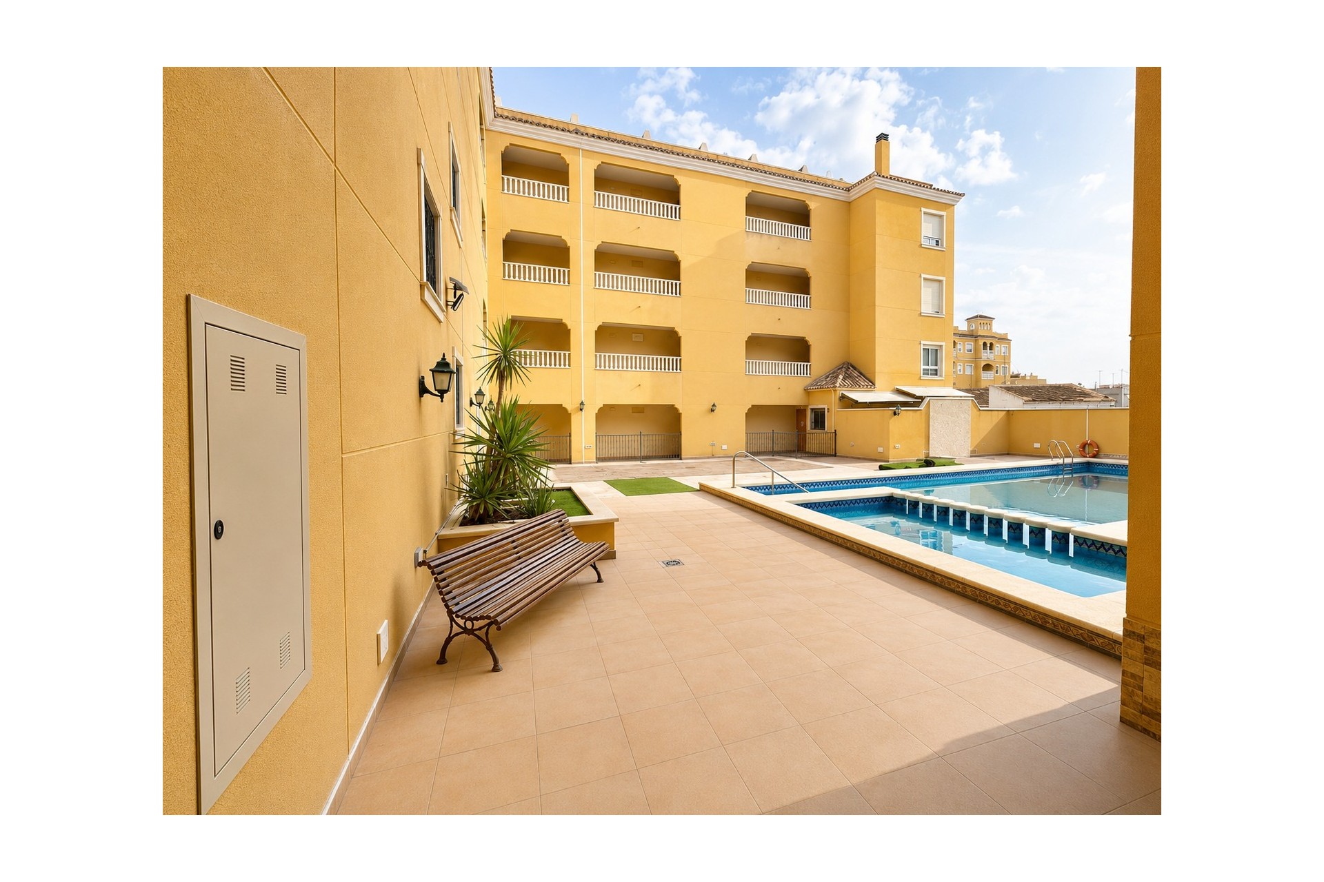 Brukt - Apartment -
Almoradí - Inland