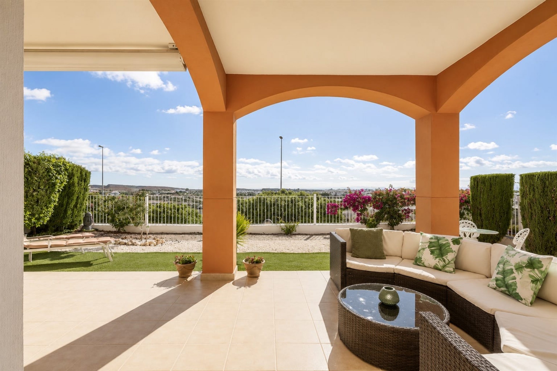 Brukt - Apartment -
Altaona Golf and Country Club - Inland