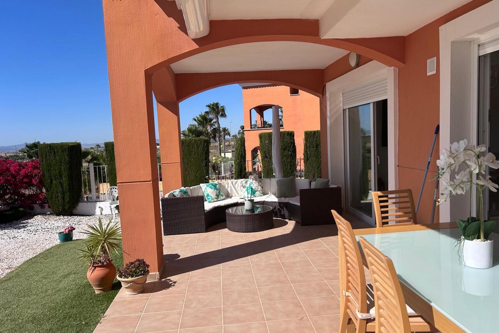 Brukt - Apartment -
Altaona Golf - Inland
