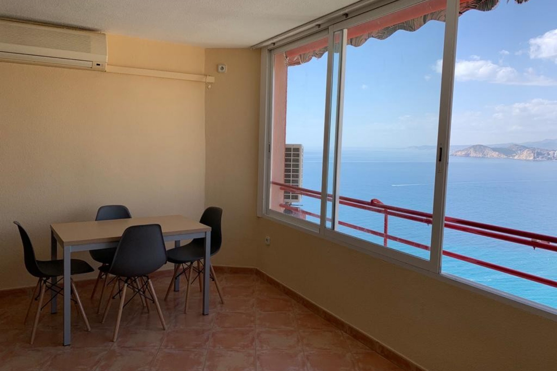 Brukt - Apartment -
Benidorm - Costa Blanca