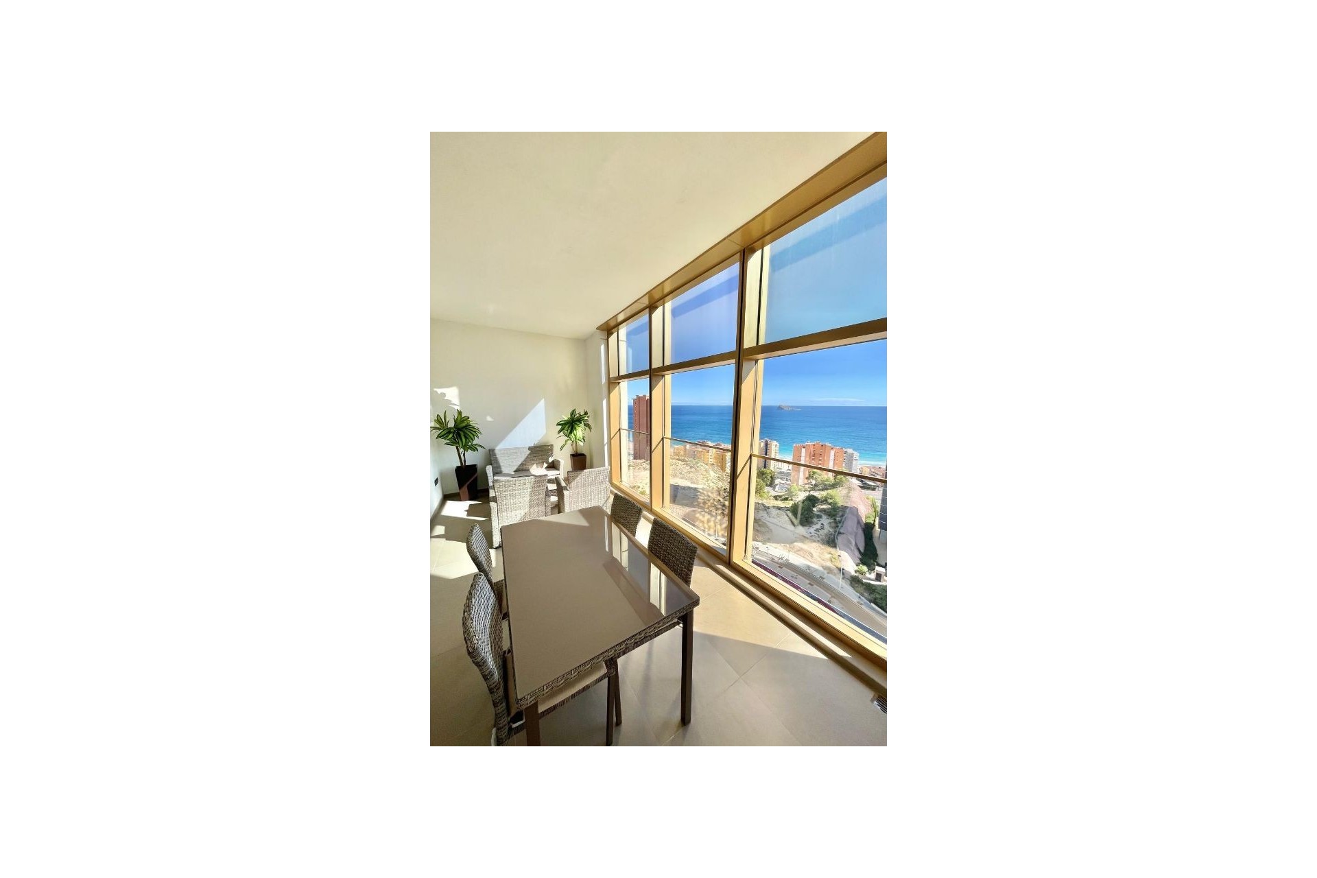 Brukt - Apartment -
Benidorm - Costa Blanca