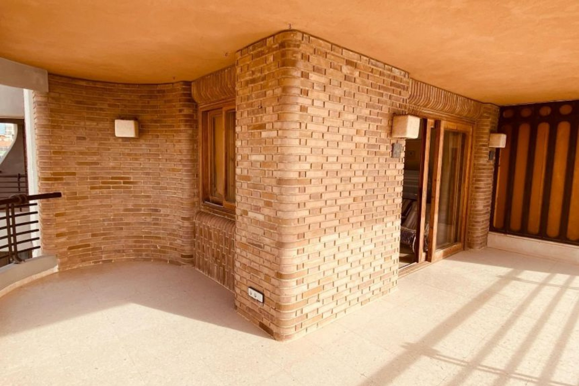 Brukt - Apartment -
Benidorm - Costa Blanca