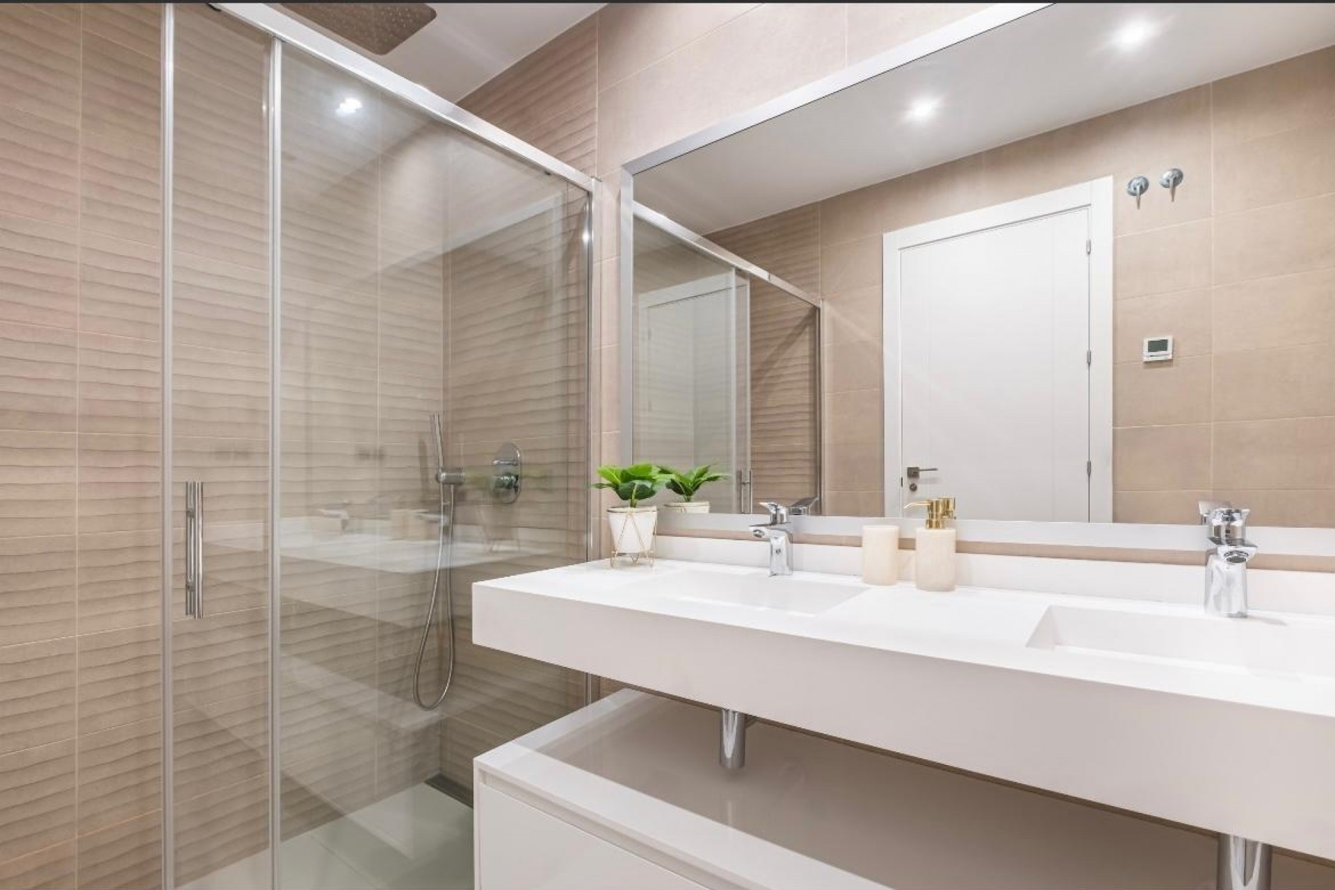 Brukt - Apartment -
Benidorm - Playa de Poniente