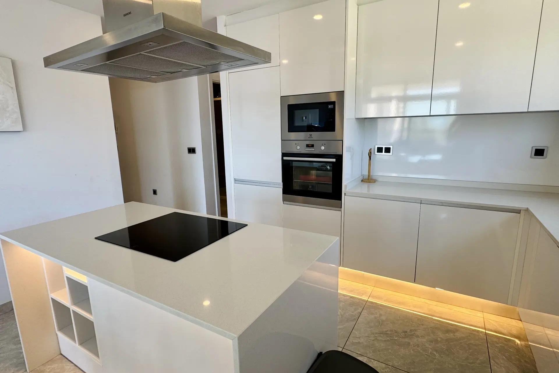 Brukt - Apartment -
Benidorm - Playa de Poniente