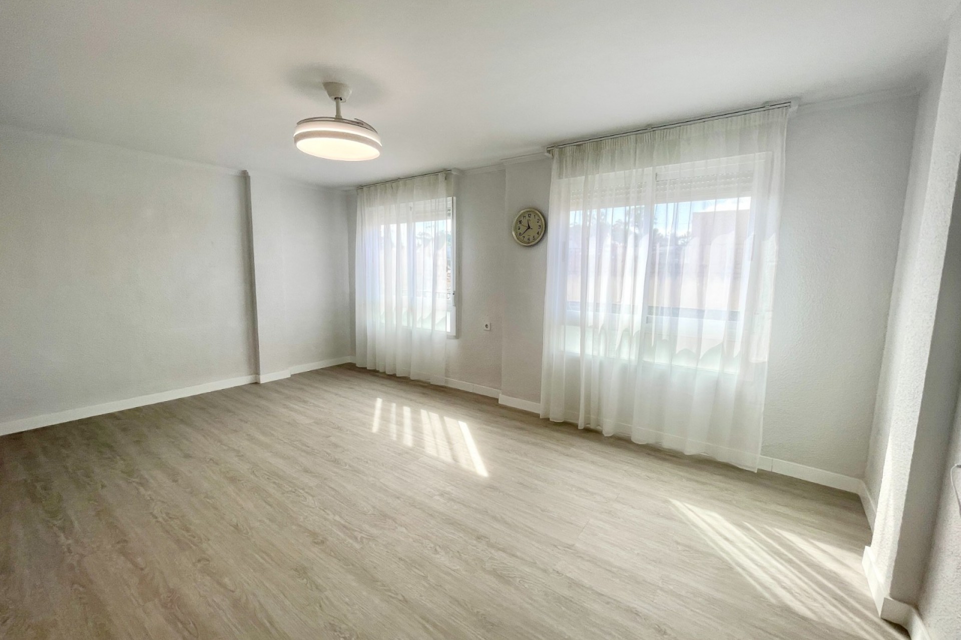 Brukt - Apartment -
Bigastro - Inland
