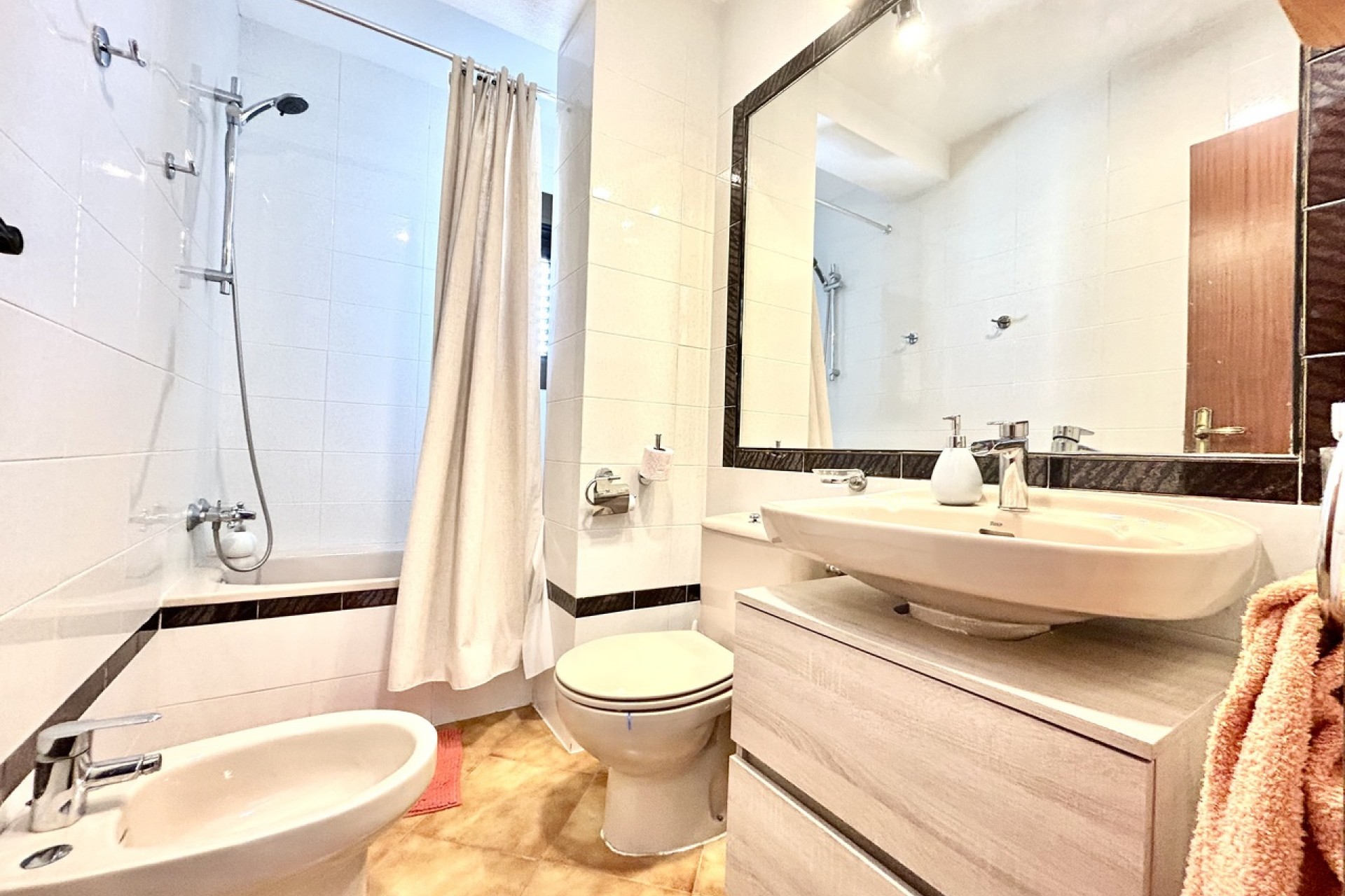 Brukt - Apartment -
Cabo Roig - Costa Blanca