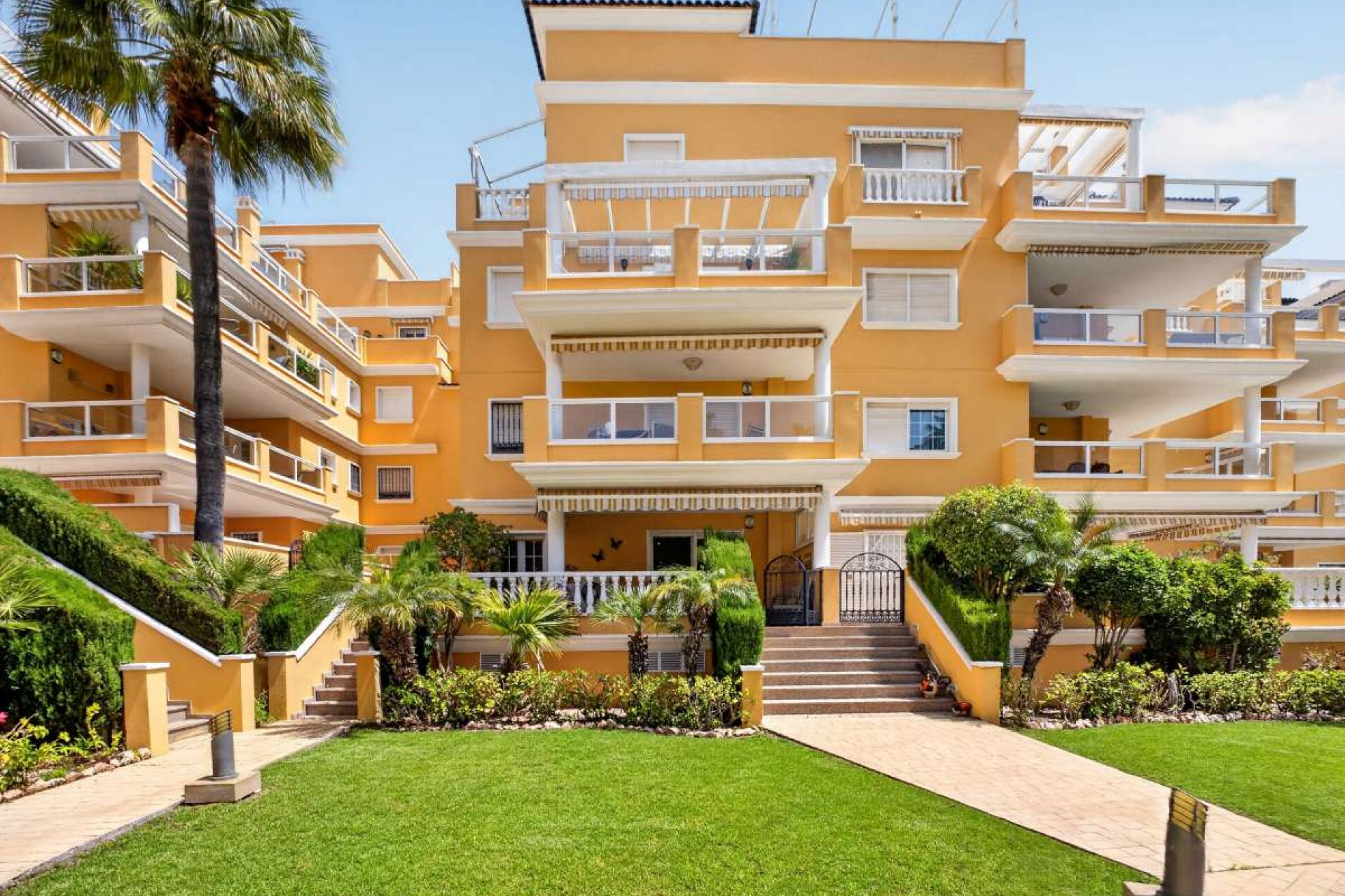 Brukt - Apartment -
Cabo Roig - Costa Blanca