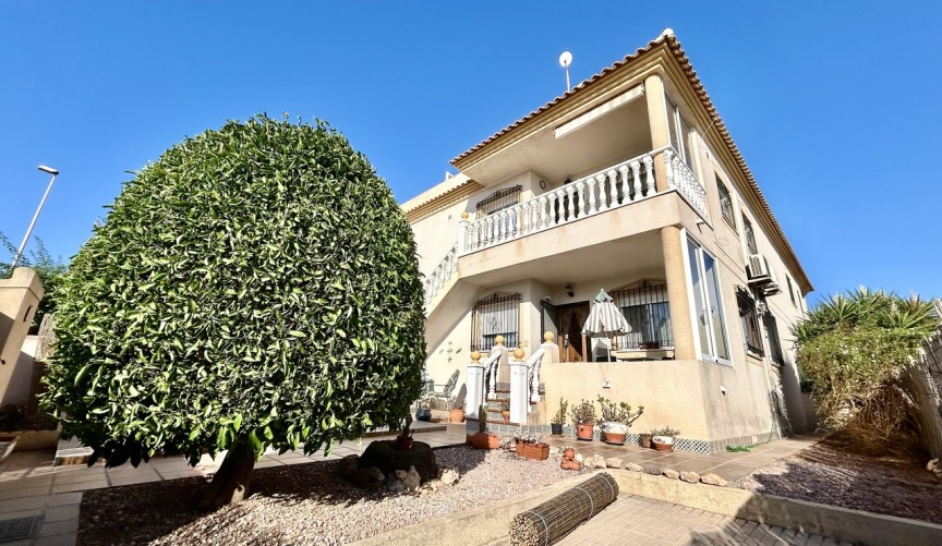 Brukt - Apartment -
Cabo Roig - Costa Blanca
