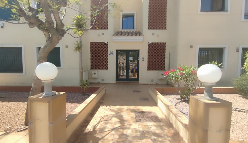 Brukt - Apartment -
Campoamor - Costa Blanca