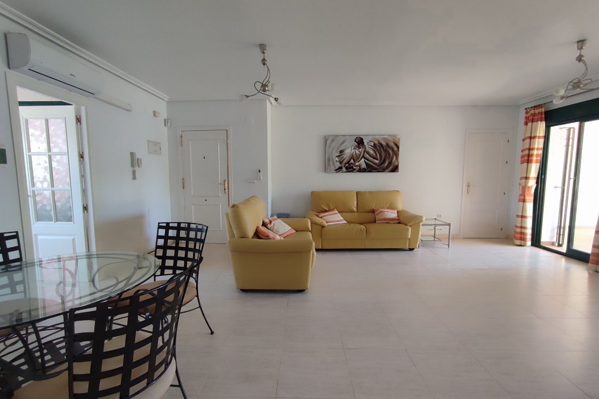 Brukt - Apartment -
Campoamor - Costa Blanca