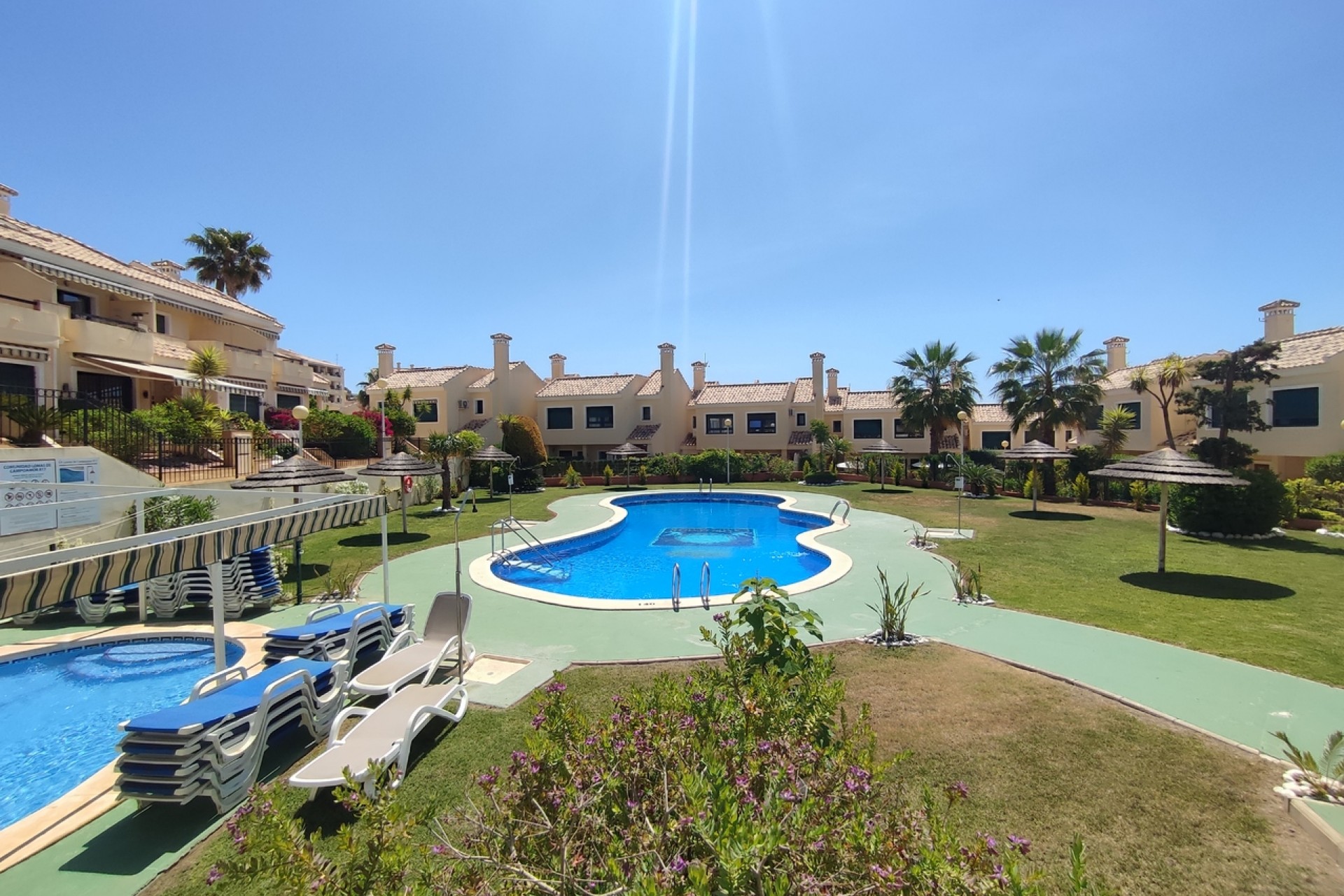 Brukt - Apartment -
Campoamor - Costa Blanca