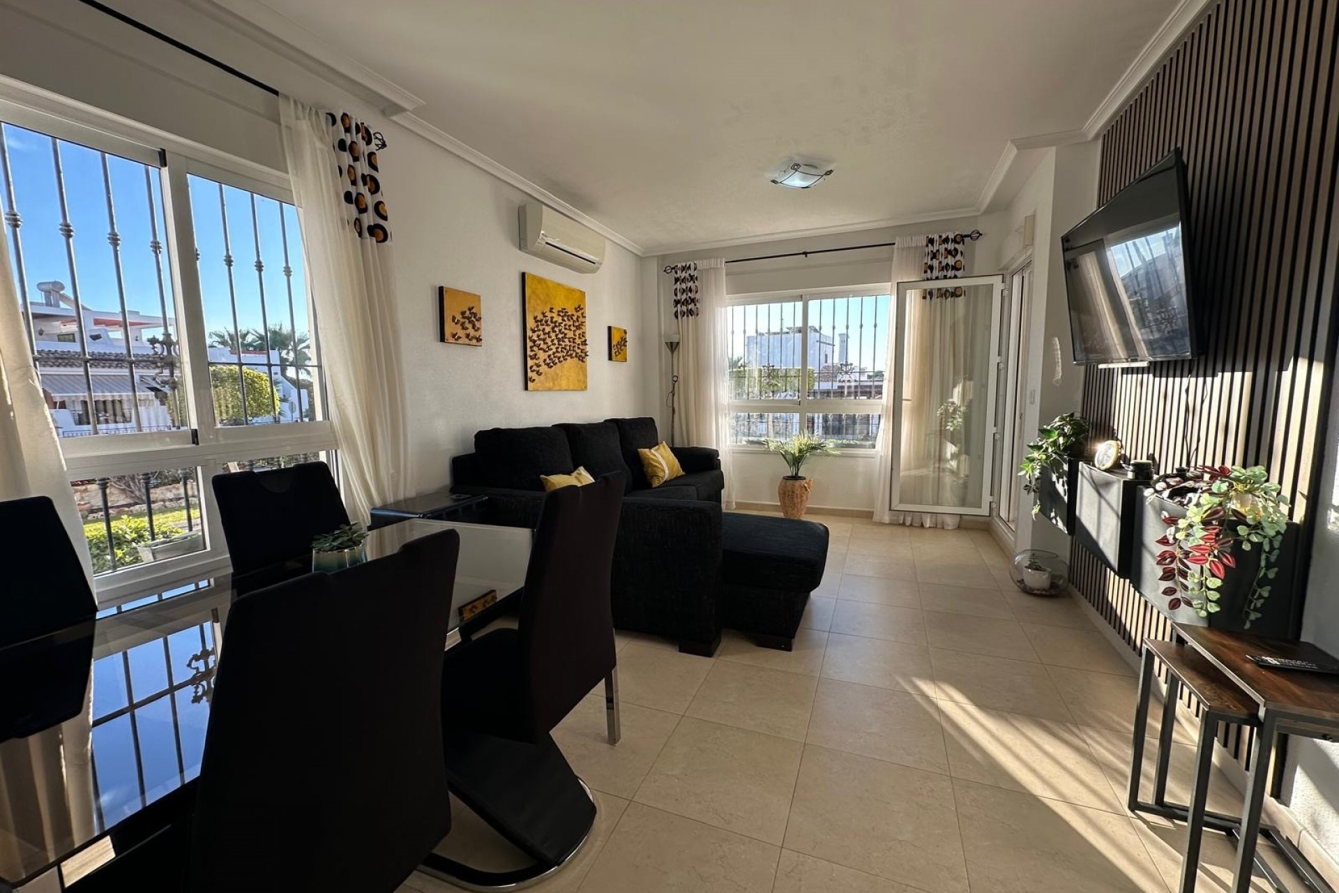 Brukt - Apartment -
Campoamor - Costa Blanca