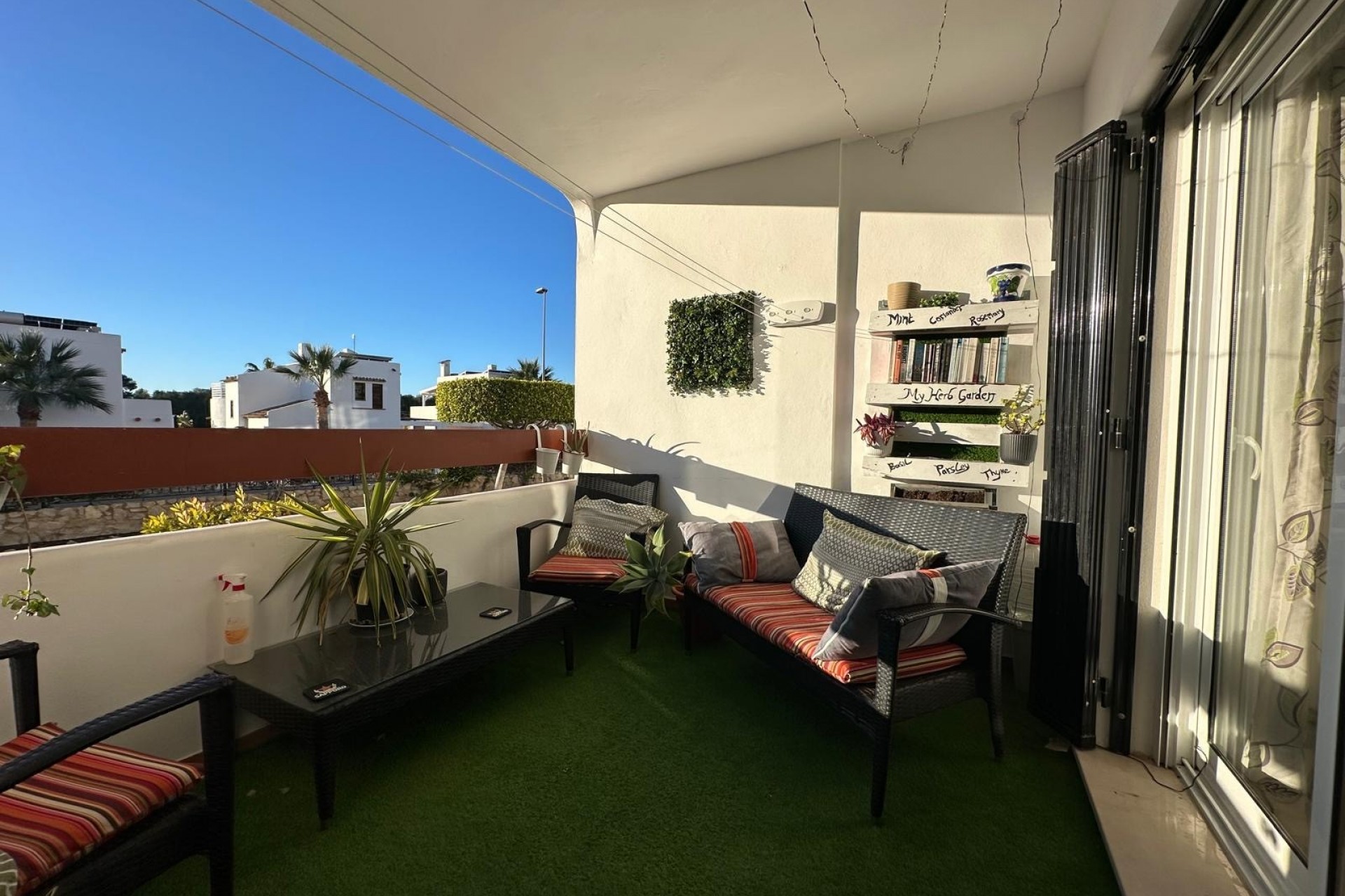 Brukt - Apartment -
Campoamor - Costa Blanca