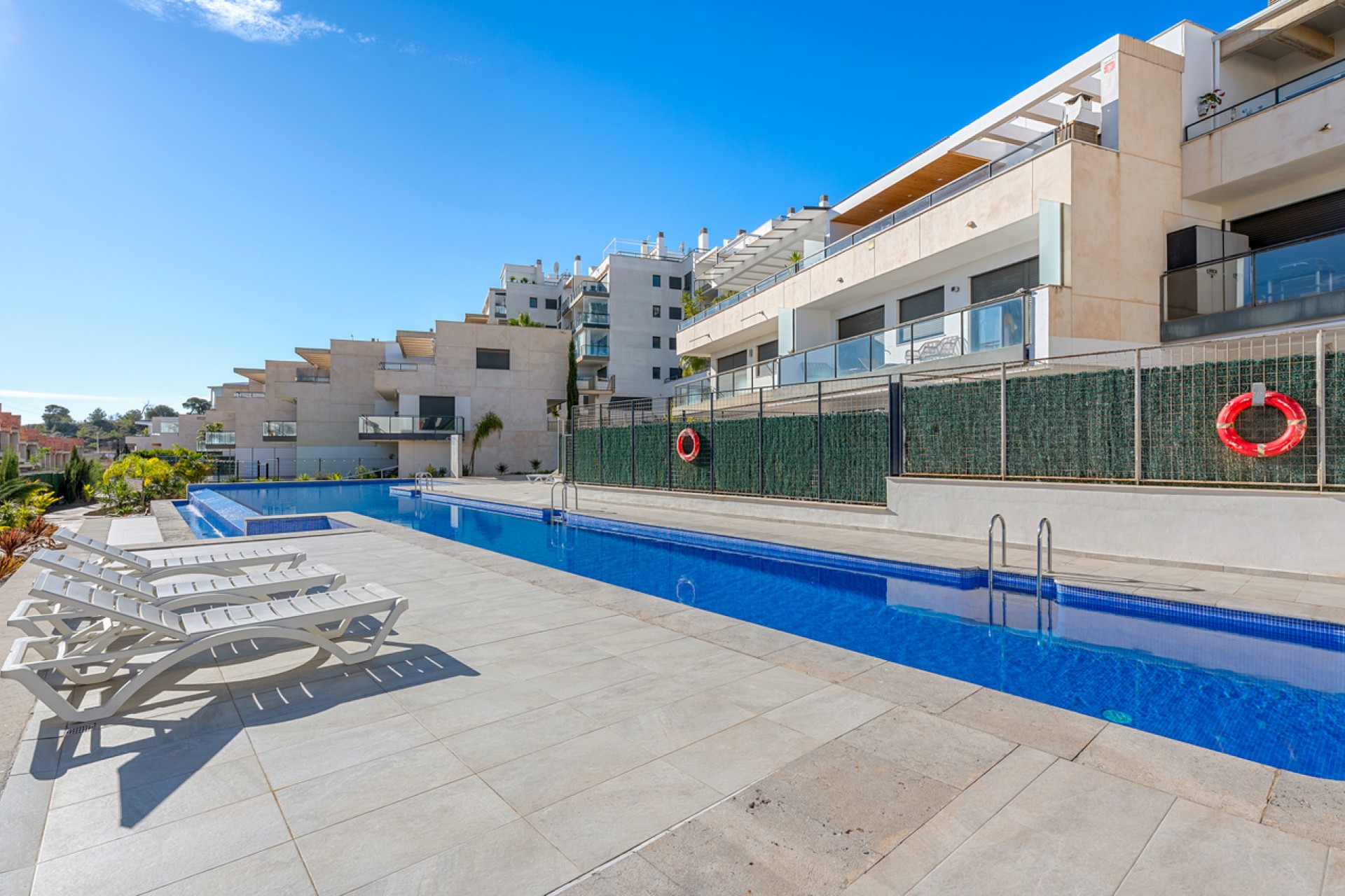 Brukt - Apartment -
Campoamor - Costa Blanca