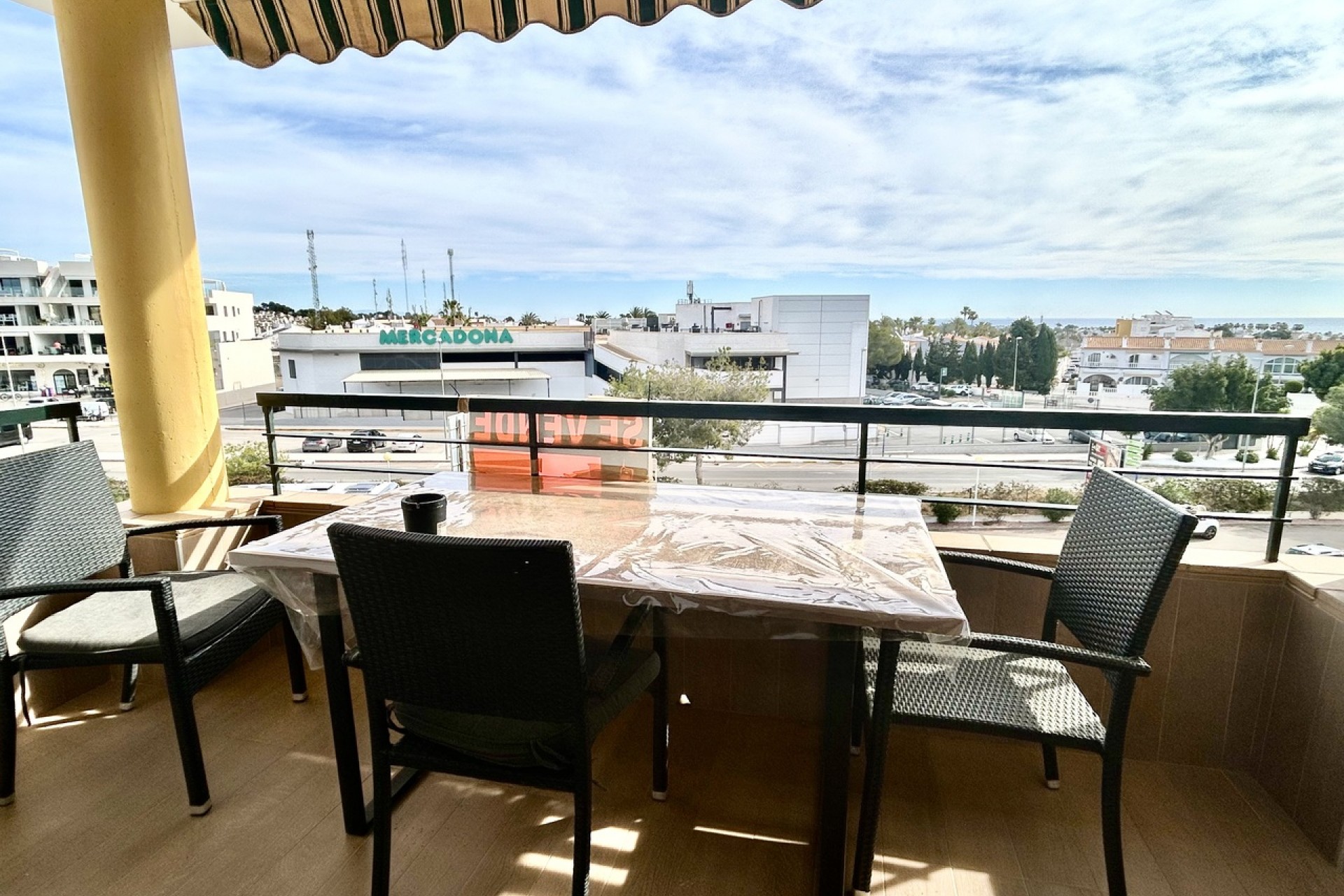 Brukt - Apartment -
Campoamor - Costa Blanca