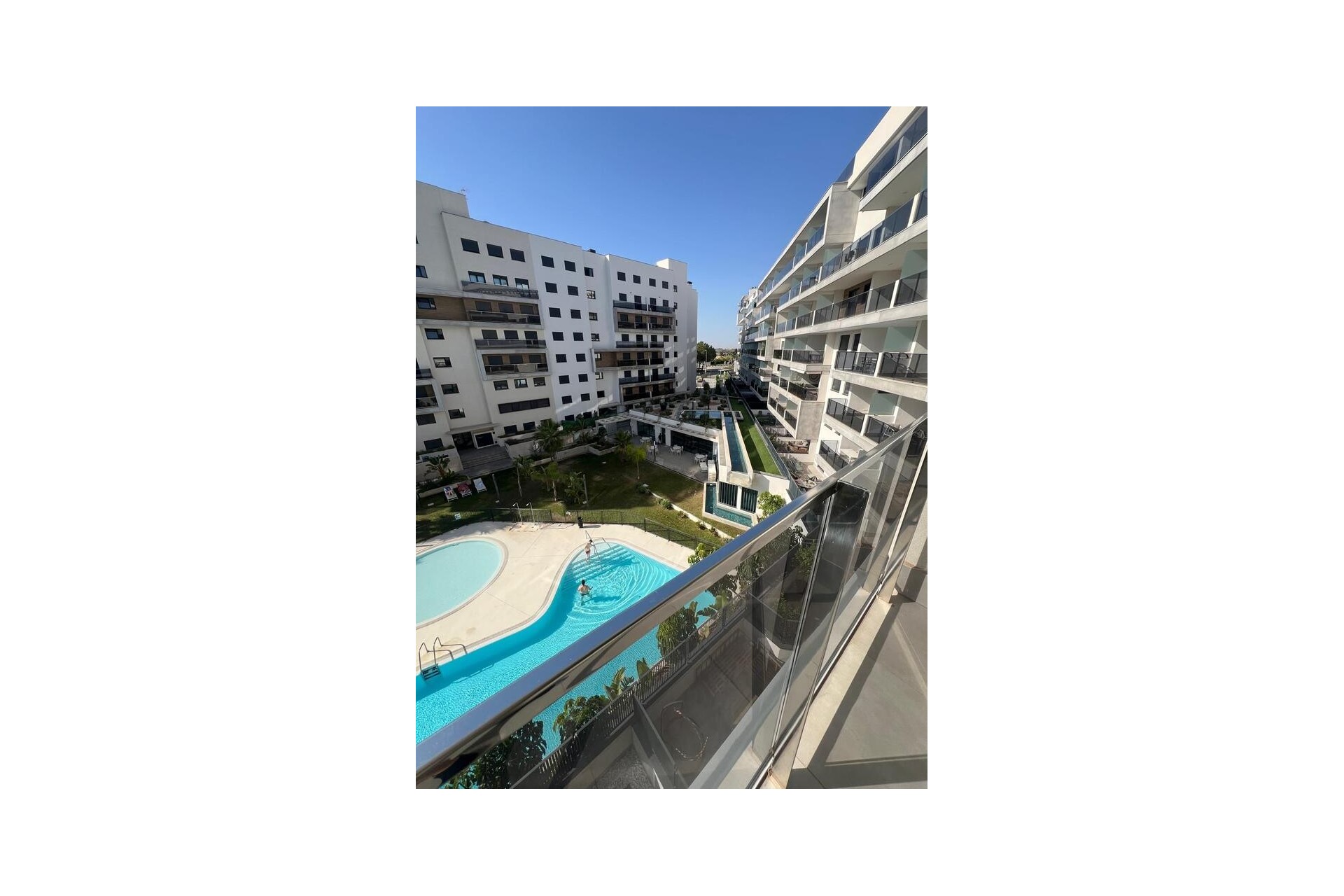 Brukt - Apartment -
Campoamor - Costa Blanca