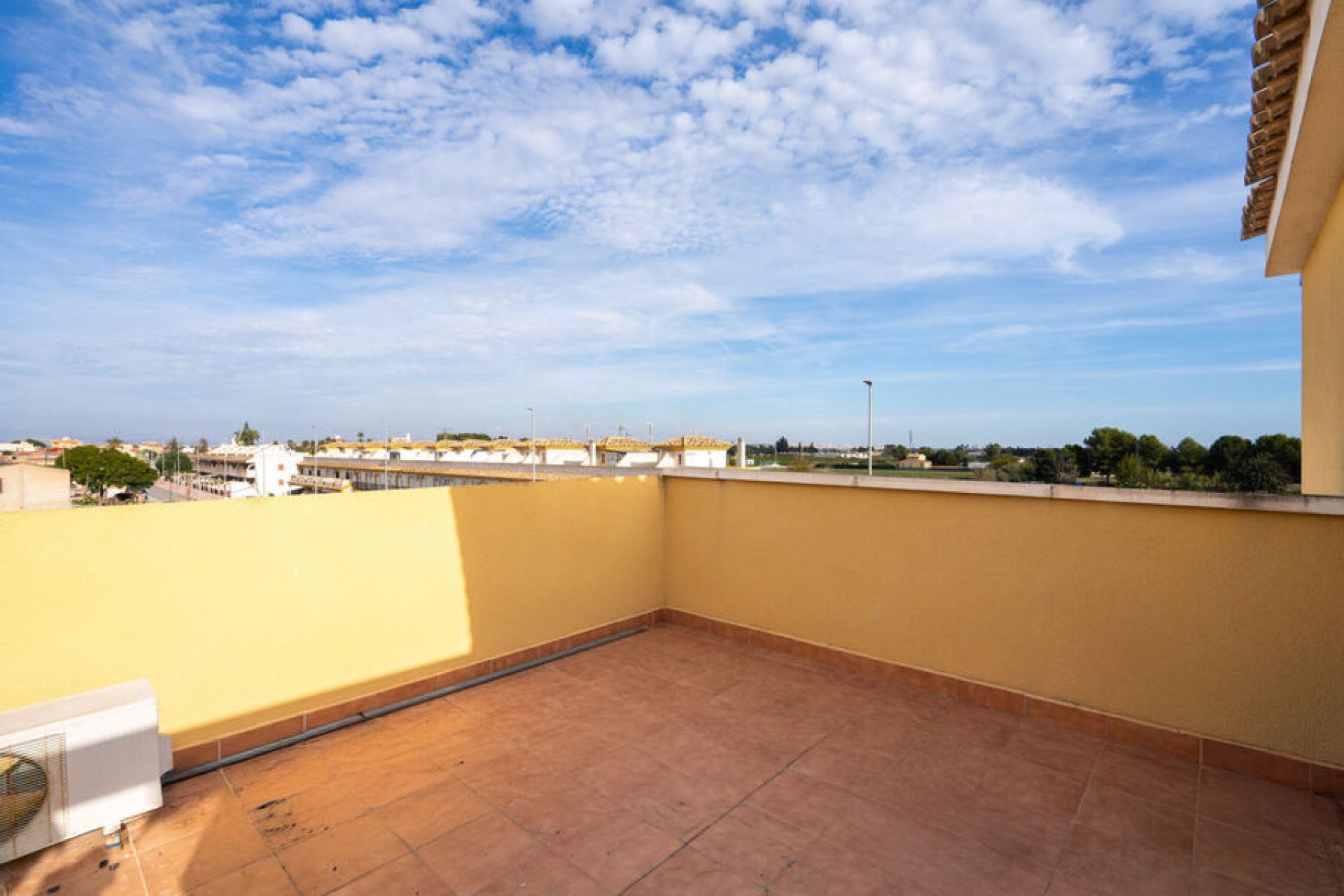 Brukt - Apartment -
Daya Nueva - Costa Blanca