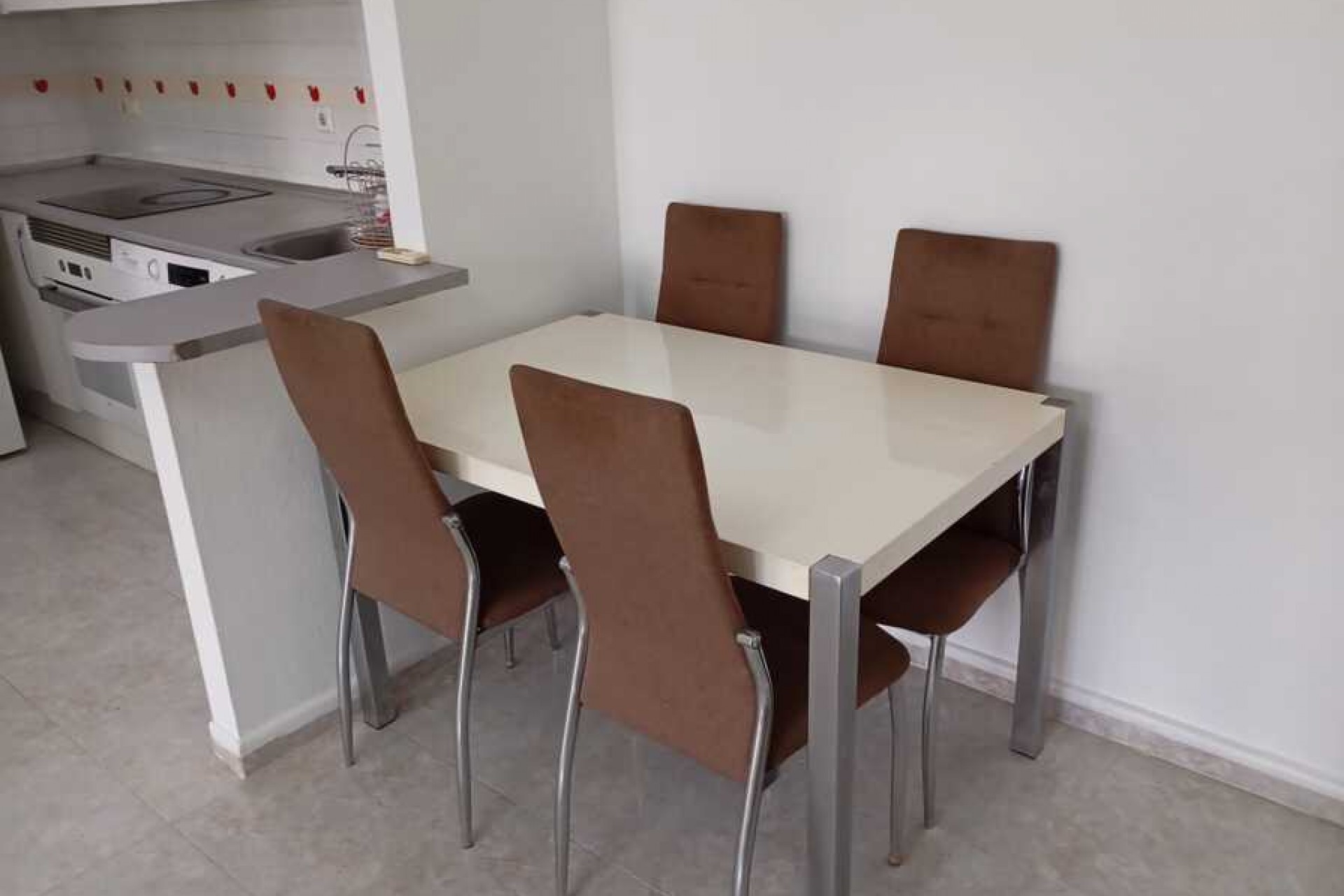 Brukt - Apartment -
Daya Vieja - Costa Blanca