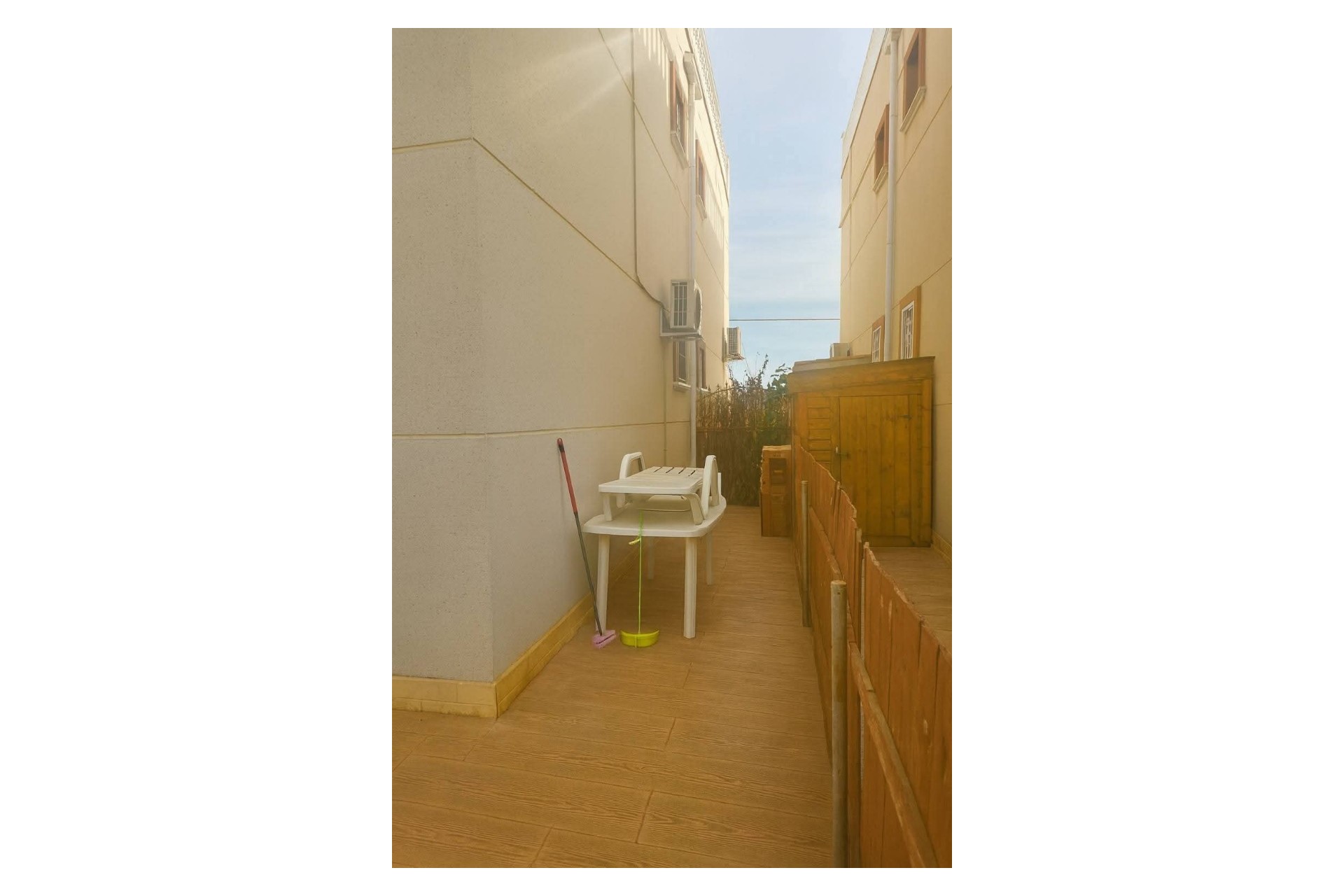 Brukt - Apartment -
Daya Vieja - Costa Blanca