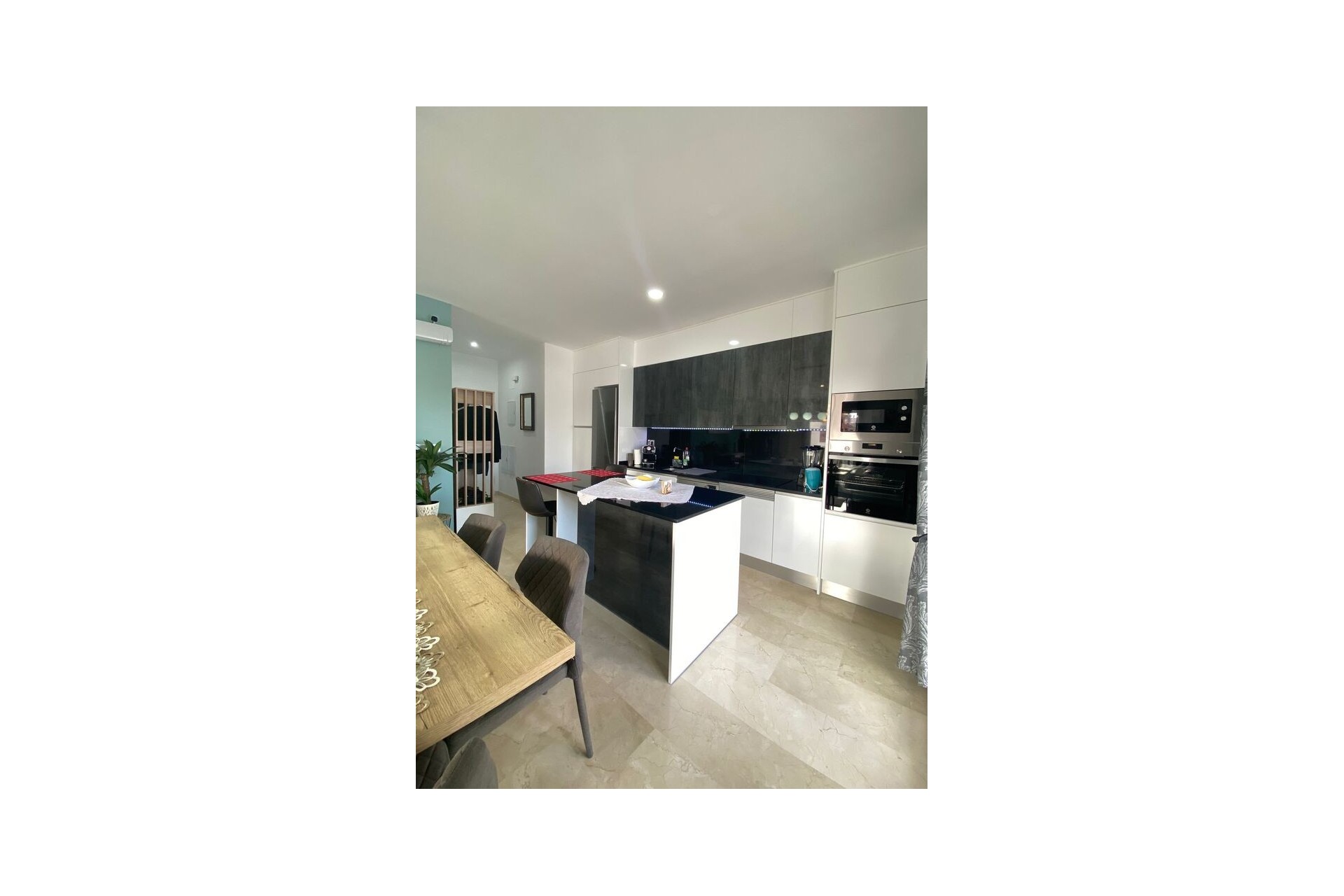 Brukt - Apartment -
Dehesa de Campoamor - Las Filipinas