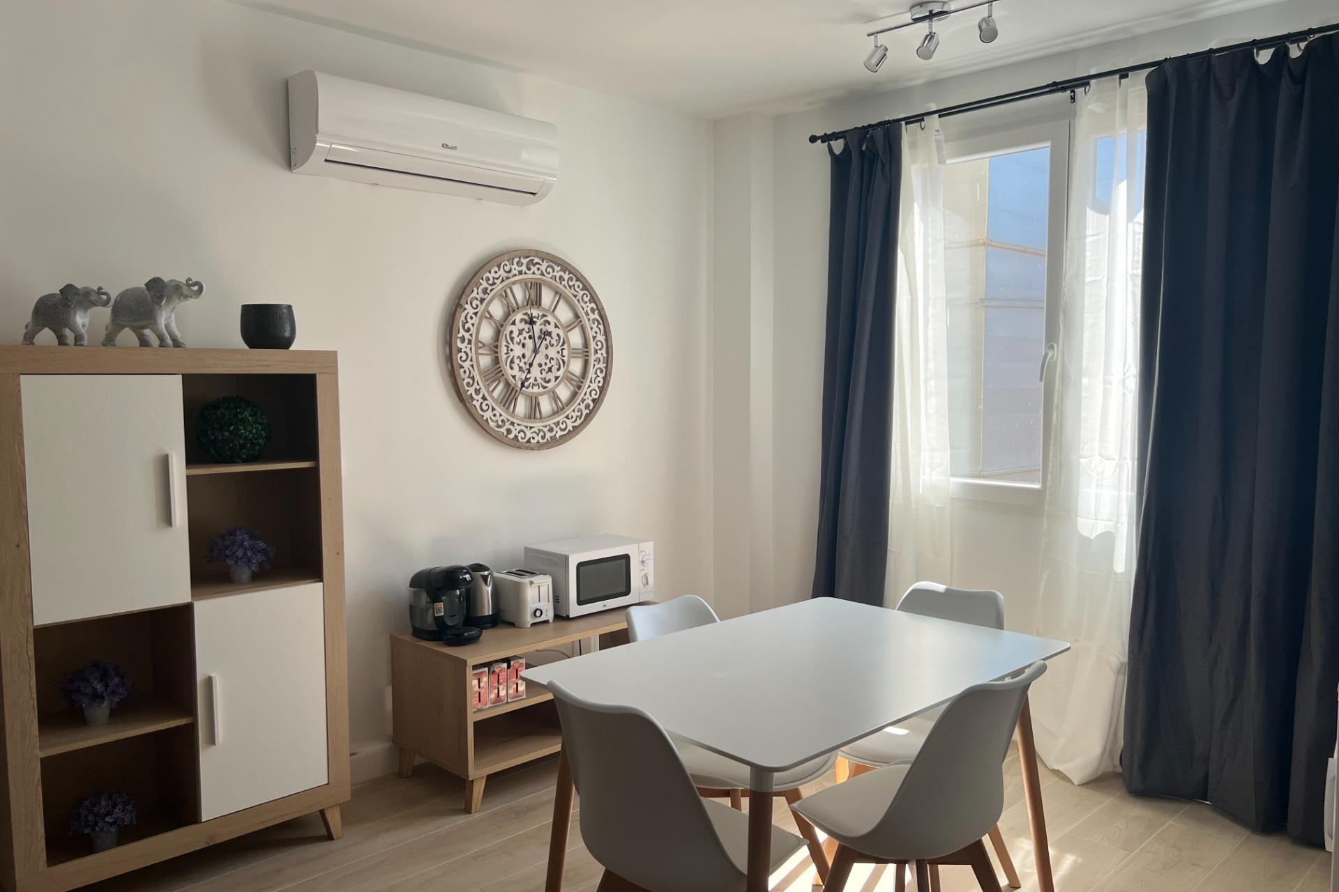 Brukt - Apartment -
Dolores - Centro