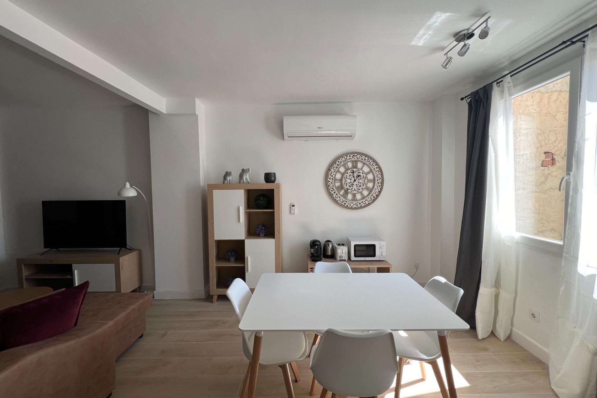 Brukt - Apartment -
Dolores - Centro