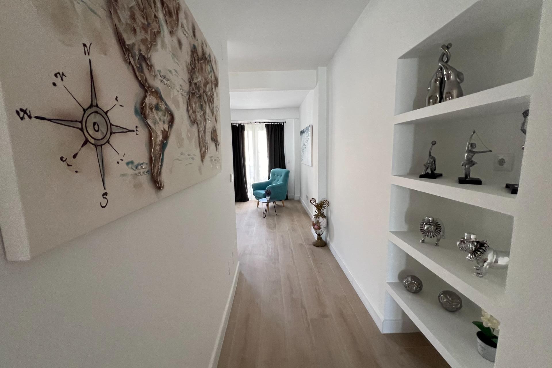 Brukt - Apartment -
Dolores - Centro