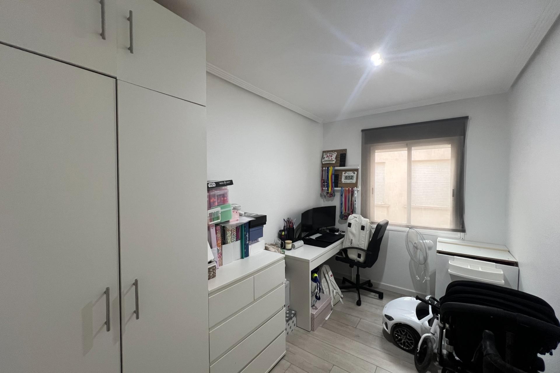 Brukt - Apartment -
Dolores - Comunidad Valenciana