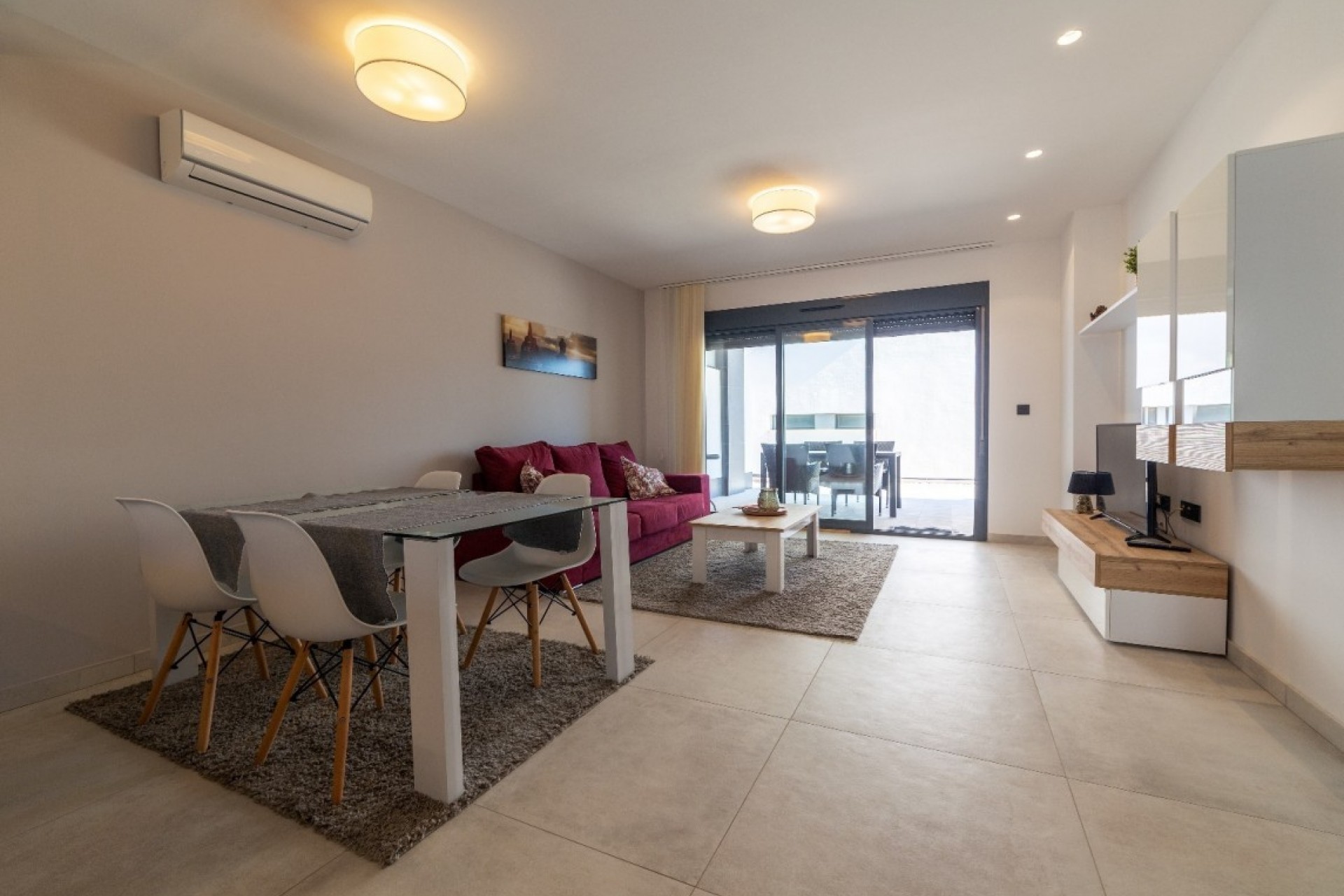 Brukt - Apartment -
El Raso - Costa Blanca