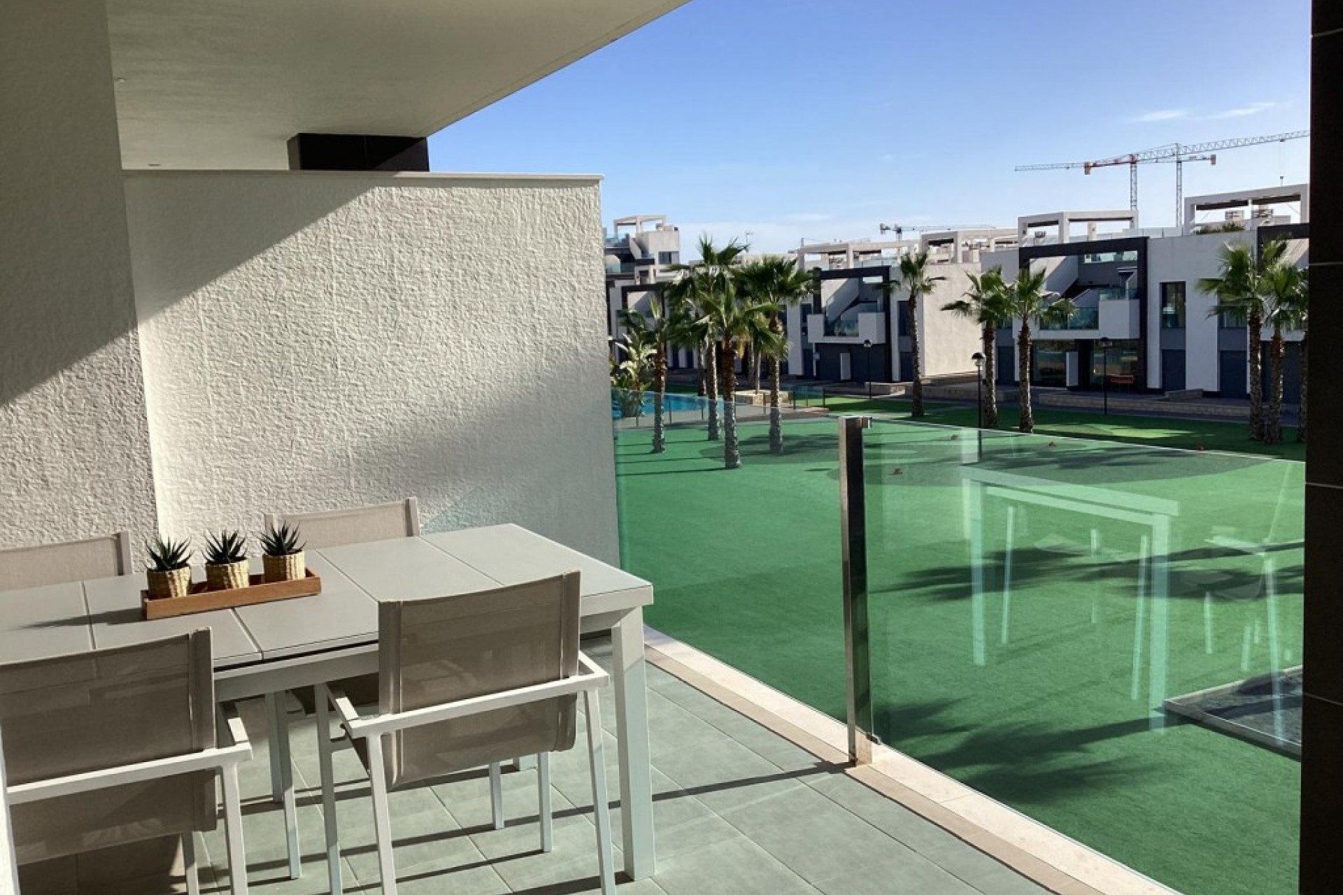 Brukt - Apartment -
El Raso - Costa Blanca