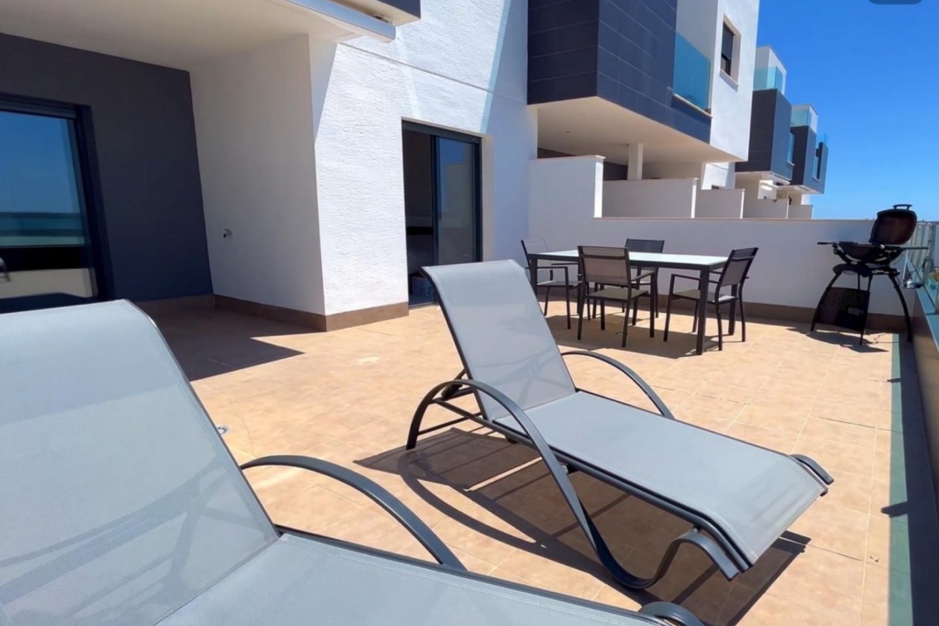 Brukt - Apartment -
El Raso - Costa Blanca