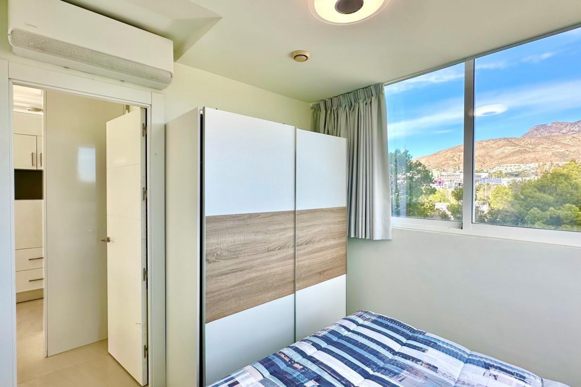 Brukt - Apartment -
Finestrat