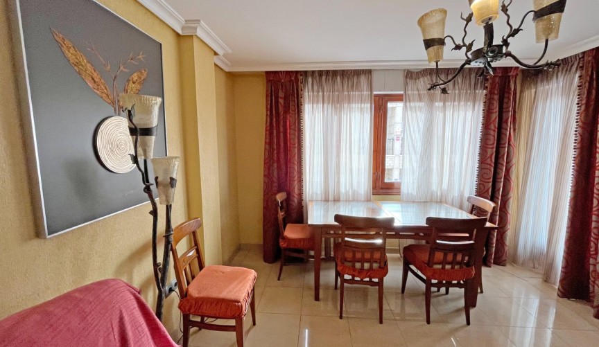 Brukt - Apartment -
Formentera del Segura - Los Palacios