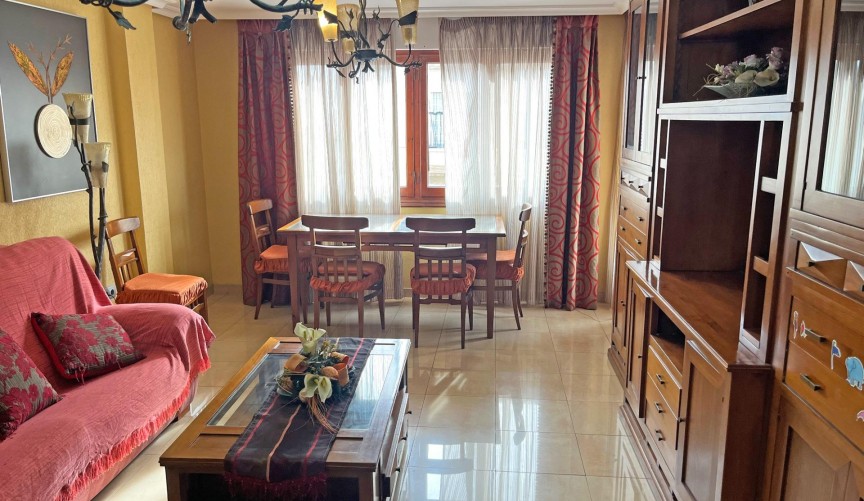 Brukt - Apartment -
Formentera del Segura - Palacios