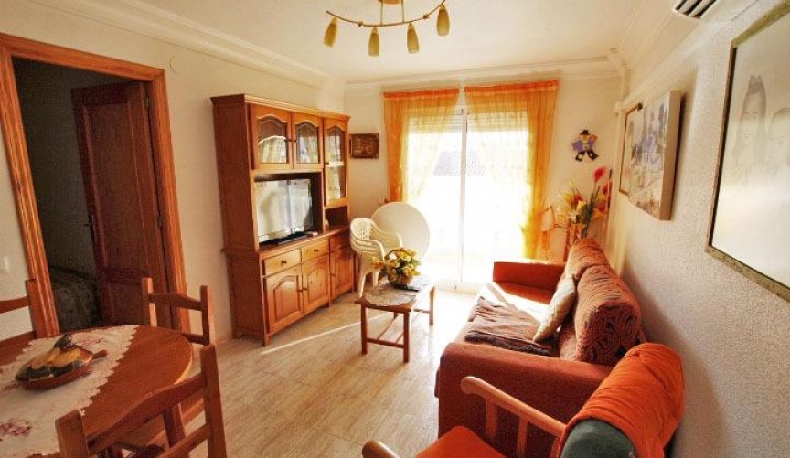 Brukt - Apartment -
Guardamar del Segura - Centro