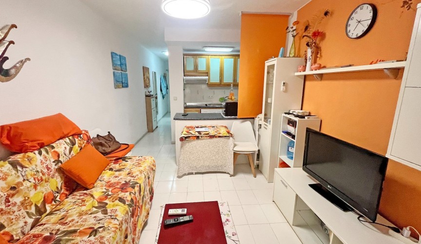 Brukt - Apartment -
Guardamar del Segura - Centro