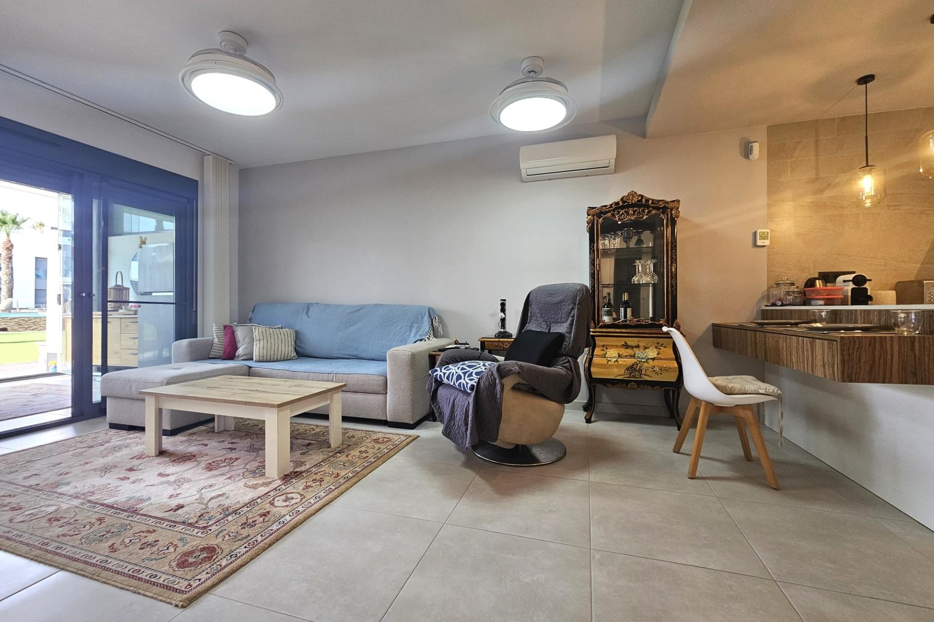 Brukt - Apartment -
Guardamar del Segura - El Raso